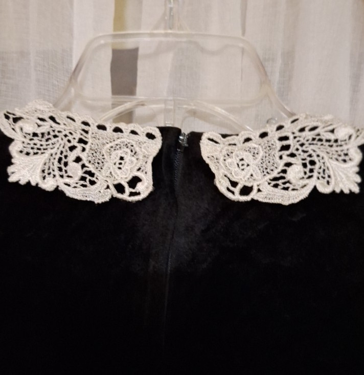 Impromptu Black Velvet Dress Long Sleeve Peplum Waist Lace Collar Victorian Sz 8