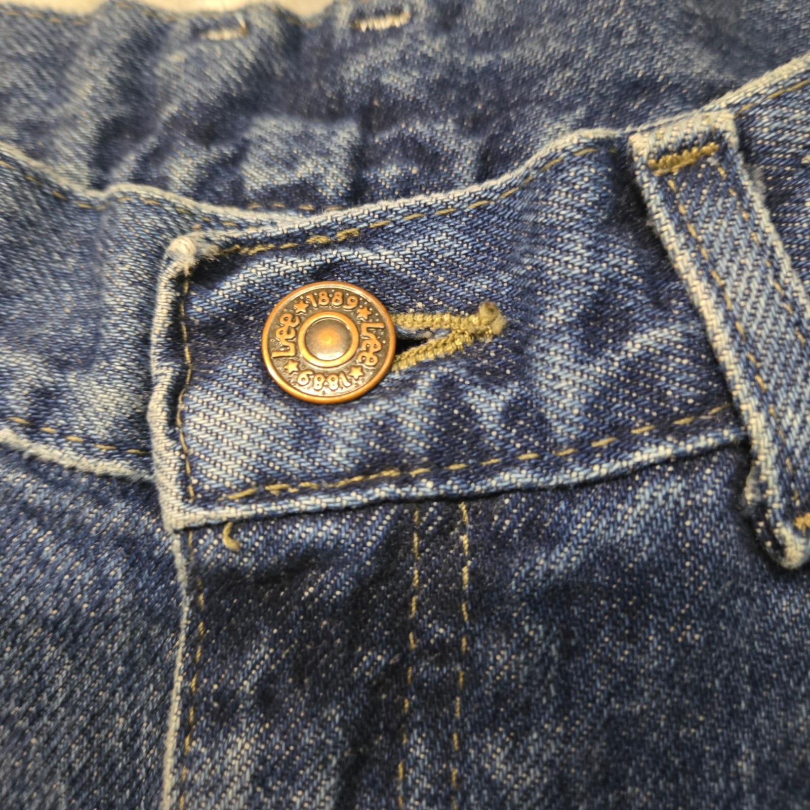 Vintage Lee Womens 28×30 High Waisted Mom Jeans Medium Wash Tapered Leg