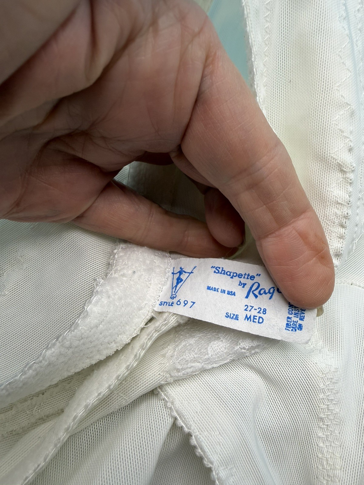 VINTAGE LADIES GIRDLES / GARTERS / SEARS BEST & SHAPETTE BY RAGO/ MEDIUM 27-28
