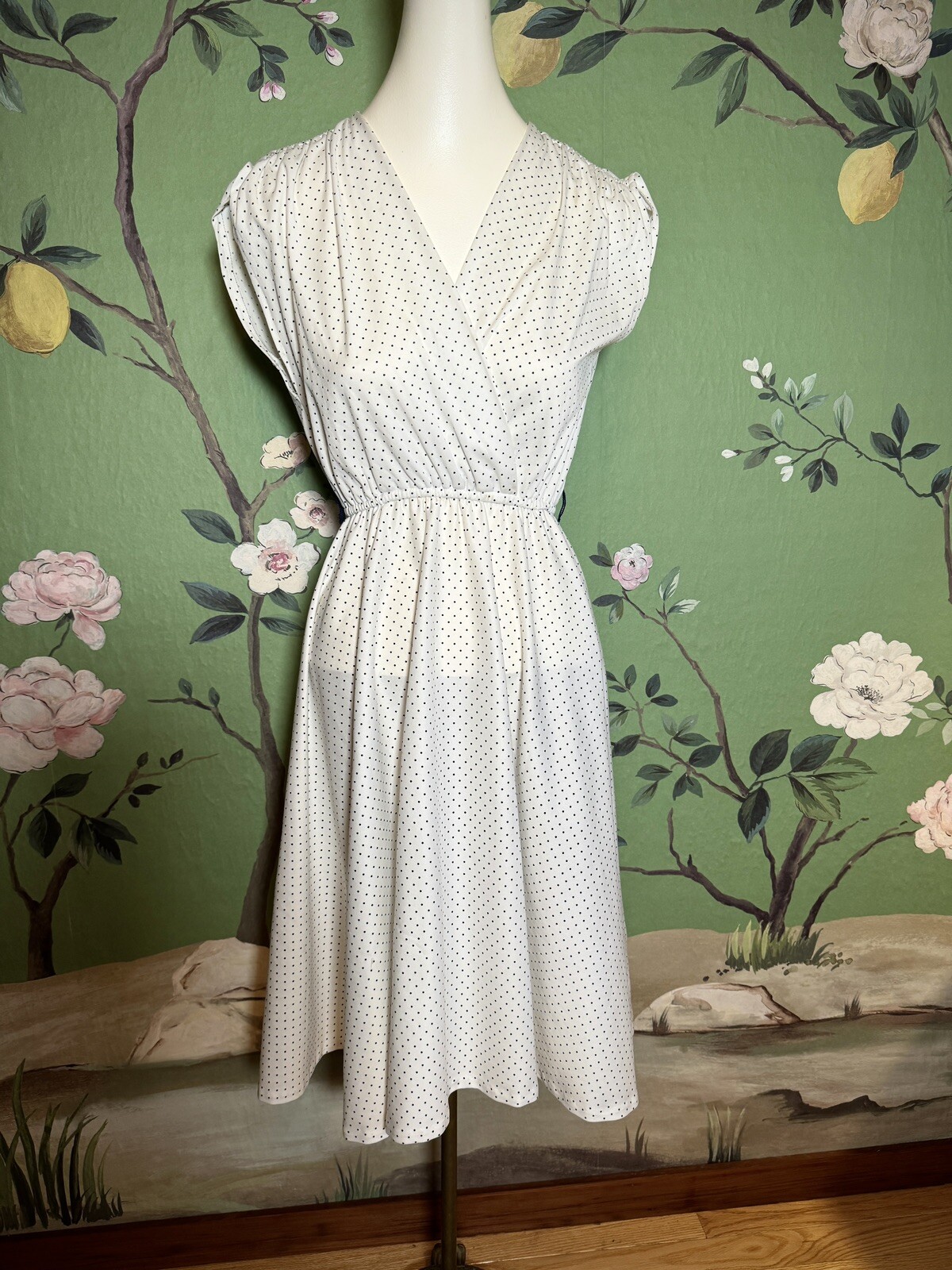 Vintage 1970’s Does 1950’s White Polka Dot Marilyn Monroe Wrap Dress Cap Sleeves