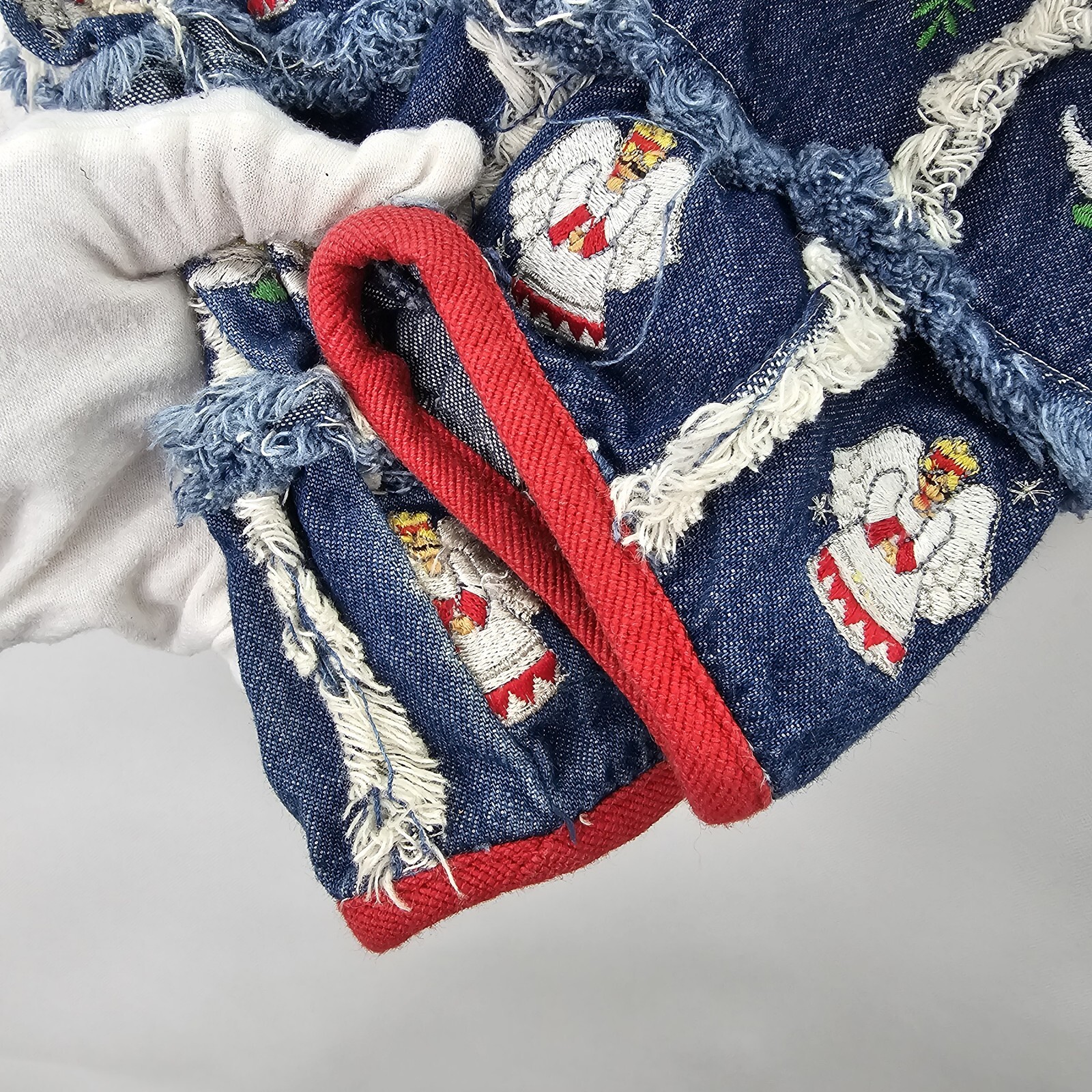 Pre – Owned Vintage Blue Bayou Women Size M Denim Christmas Jacket