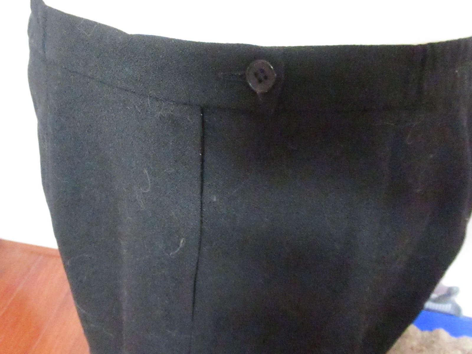 Walnut Hill Black Wool Pencil Skirt Womens Size 12 Made in Australia Lined
