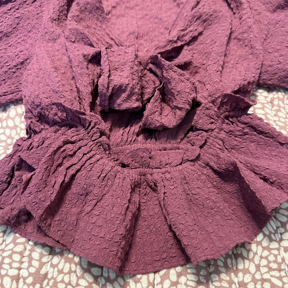 Free People Plum Textured Puff Sleeve Tie Back Peplum Top Size M