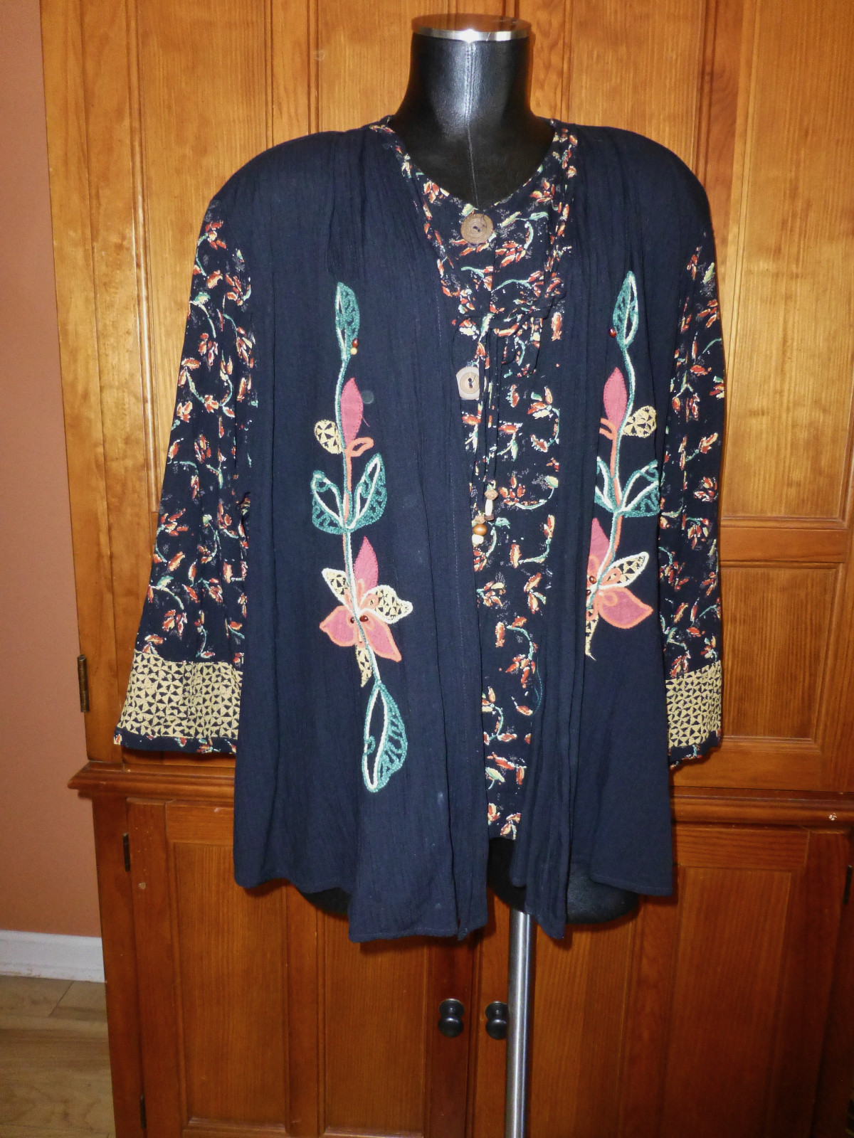 Vtg 80s CAROLE LITTLE Rayon Embroidered BOHO Kimono Slv Jacket BLOUSE TOP sz 12