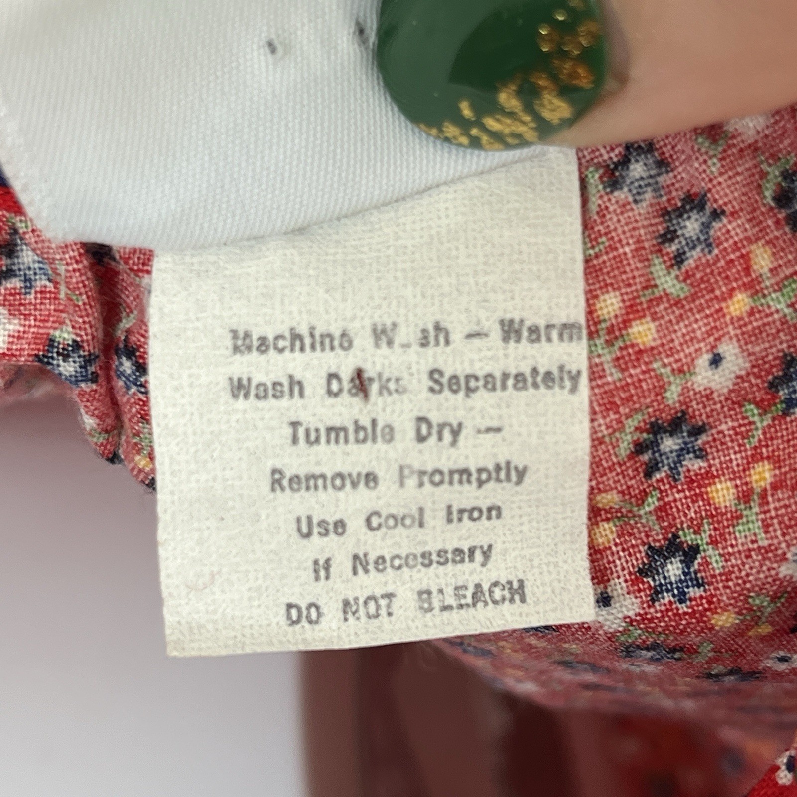 Vintage Barry Ashley Blouse Short Sleeve Red Floral Print Colorful