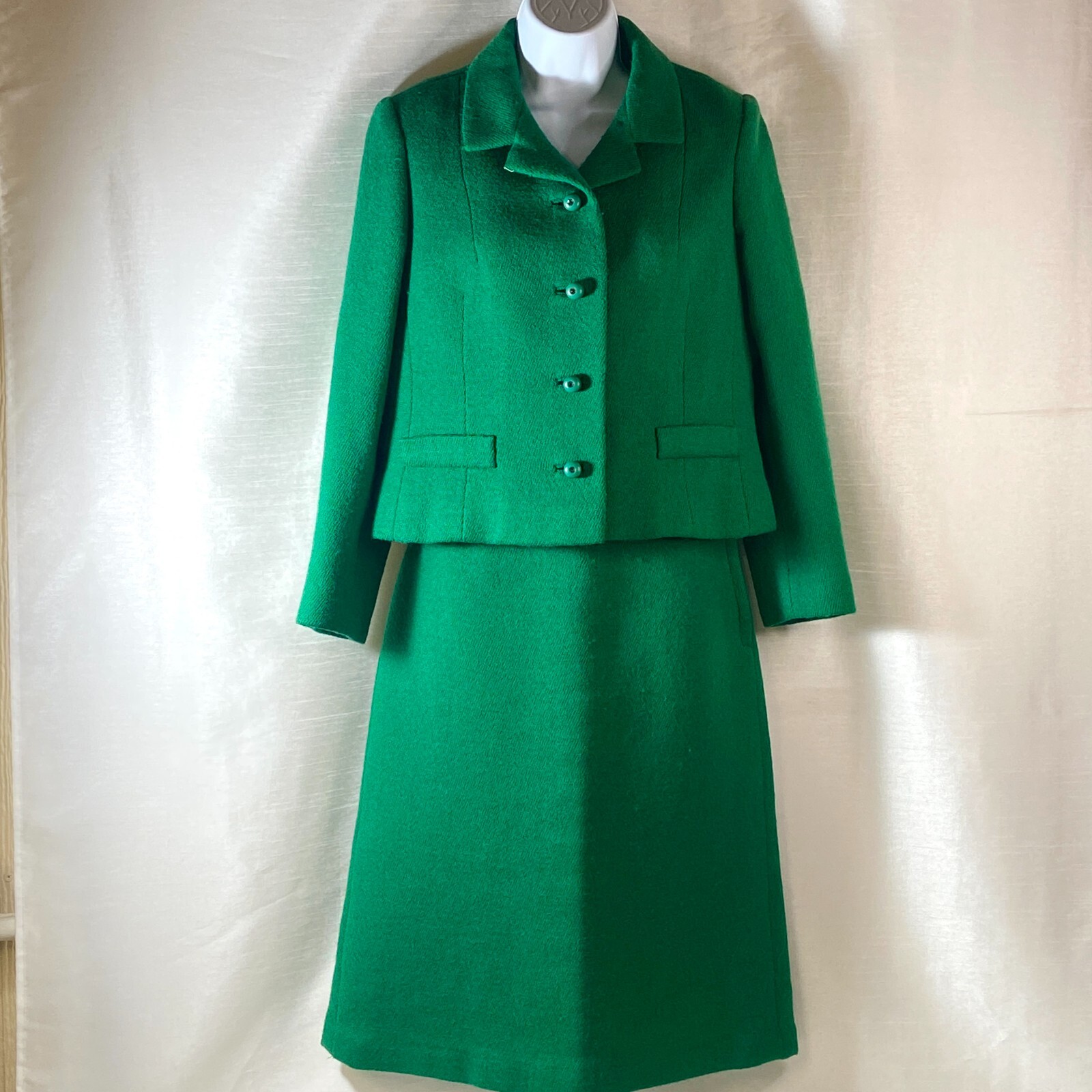 Vintage 60s Kelly Green Womens Suit Jacket Skirt Small Frank Gallant Classic