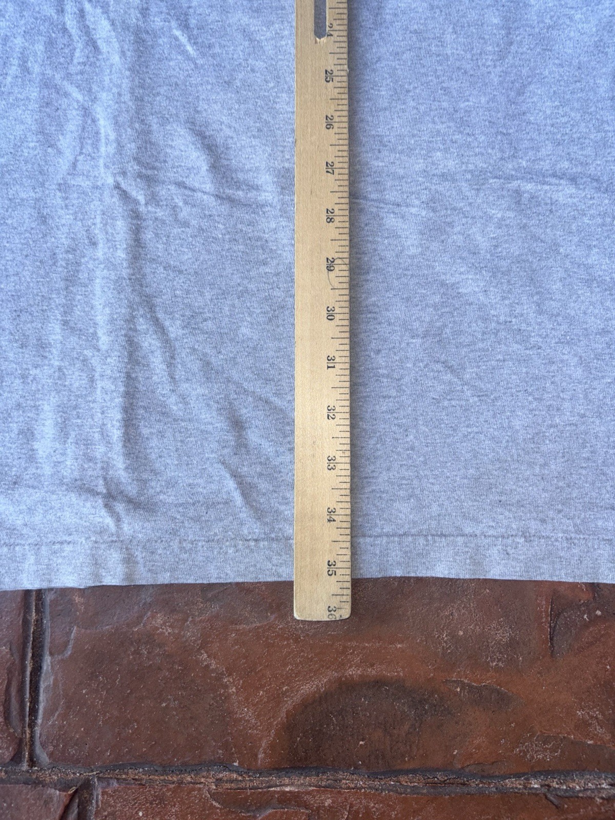 Vintage 90s Looney Tunes Bugs Bunny Daffy Taz Workout T-Shirt OSFA Sleep