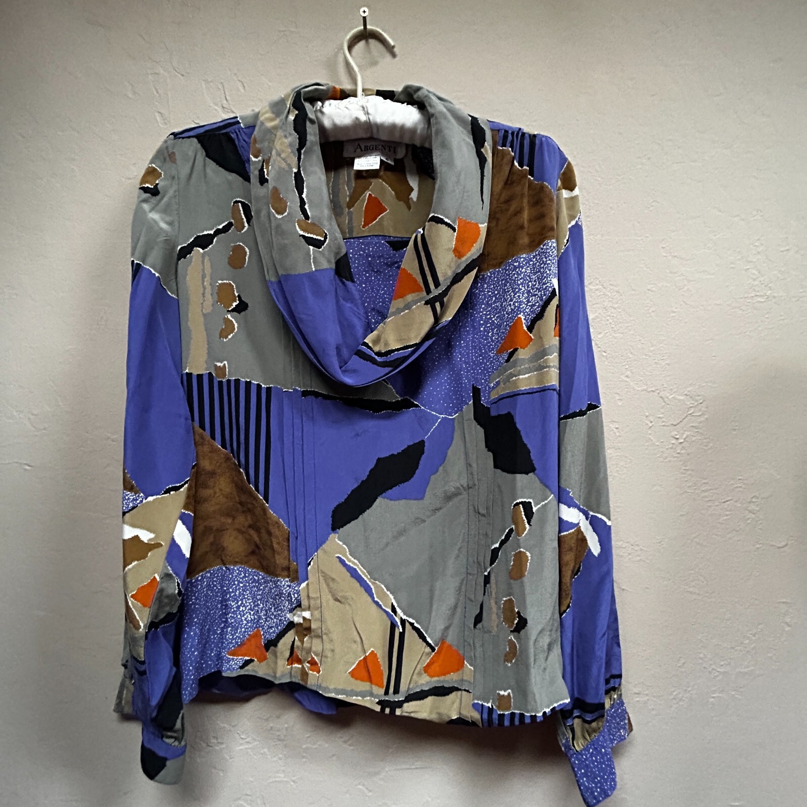 Vintage Argenti Pure Silk Pleated Cowl Neck Blouse Size 6 Purple Mixed Print