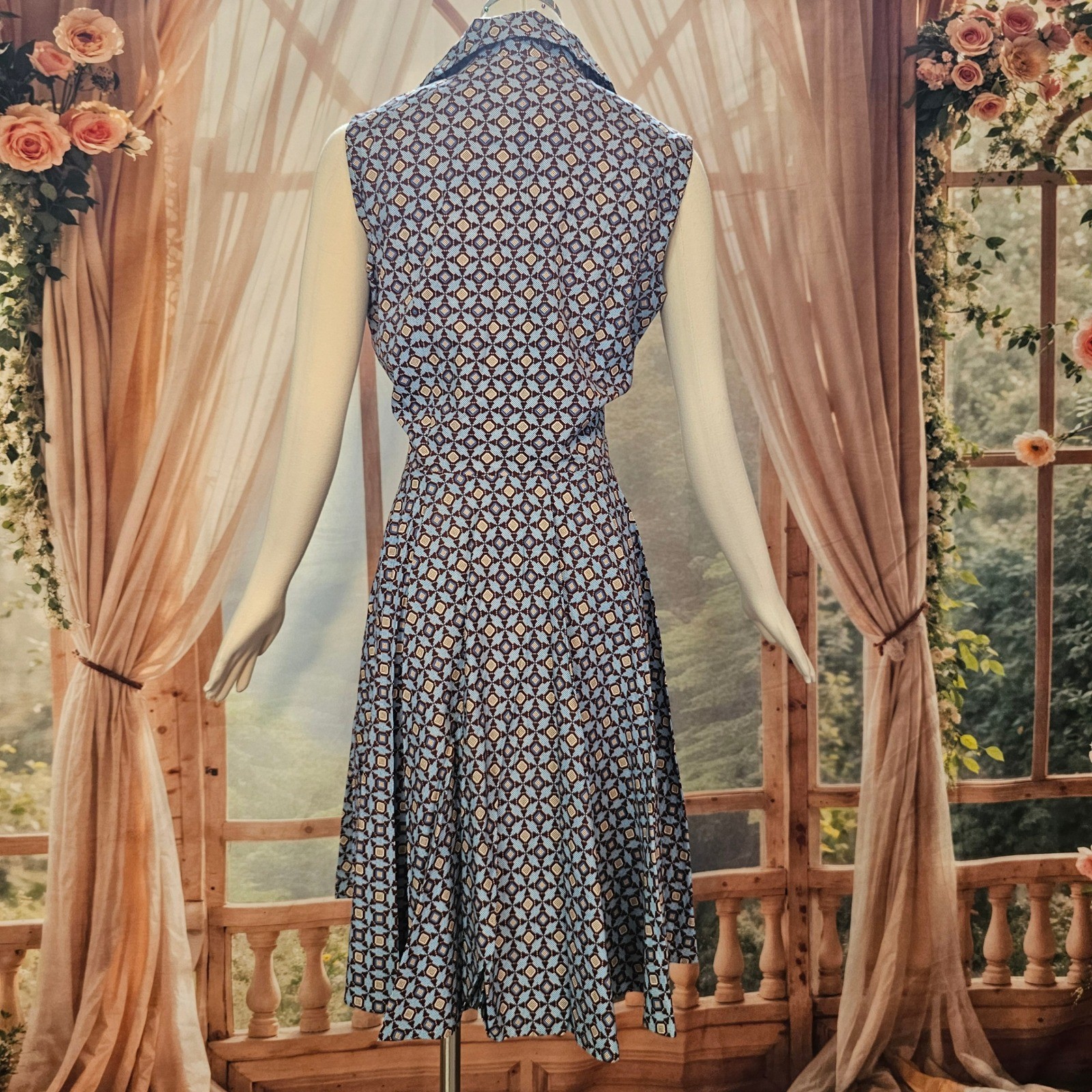 Vintage 1970s Dress Fit and Flare Sandy Lane Blue Brown Geometric Print Buttons
