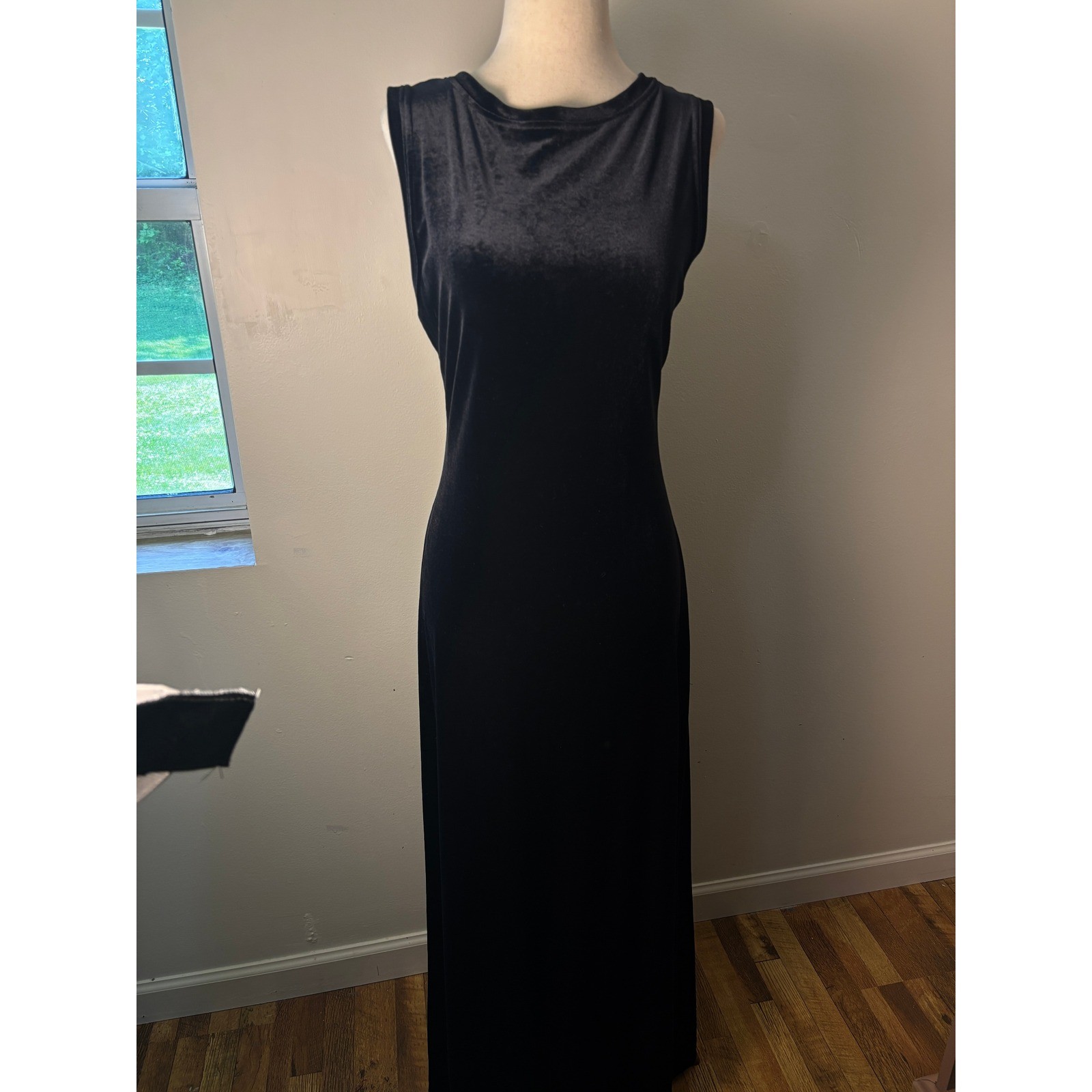 Vintage Alyn Paige Black Velvet Maxi Dress Sleeveless 90s Minimalist Goth S/M