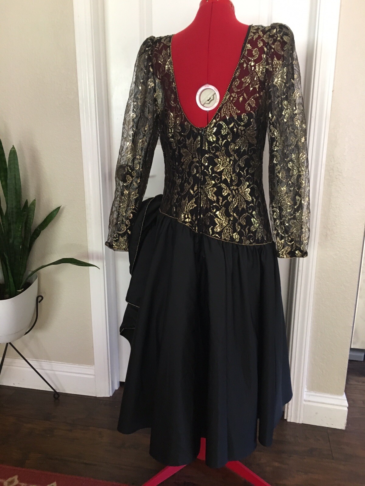 1980s 1990s Party Samir Antonio Ruspoll Dress Black Gold Sz 14 Lace flamenco