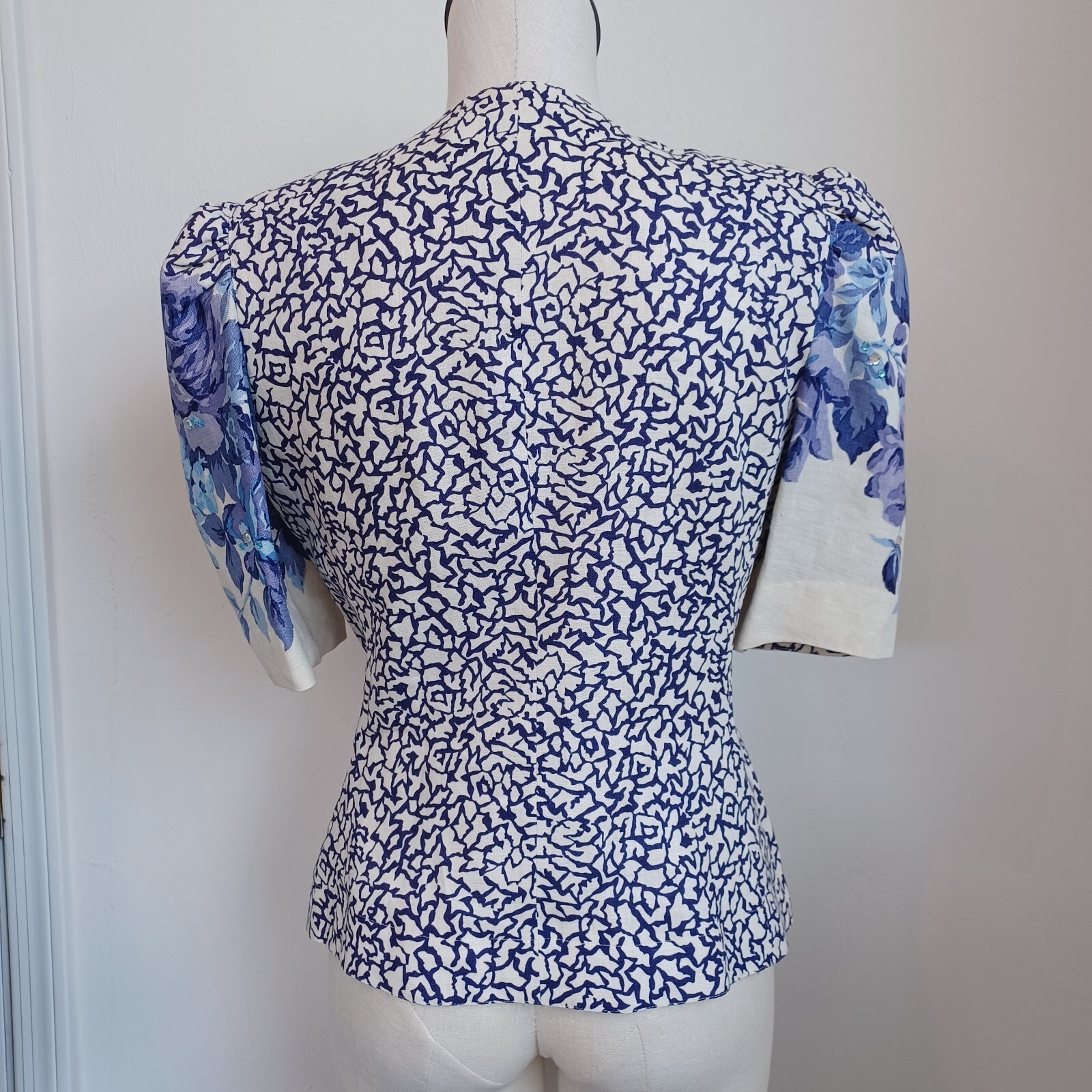Rickie Freeman Teri Jon Vintage Purple Floral Puff Sleeve Embellished Blouse 8