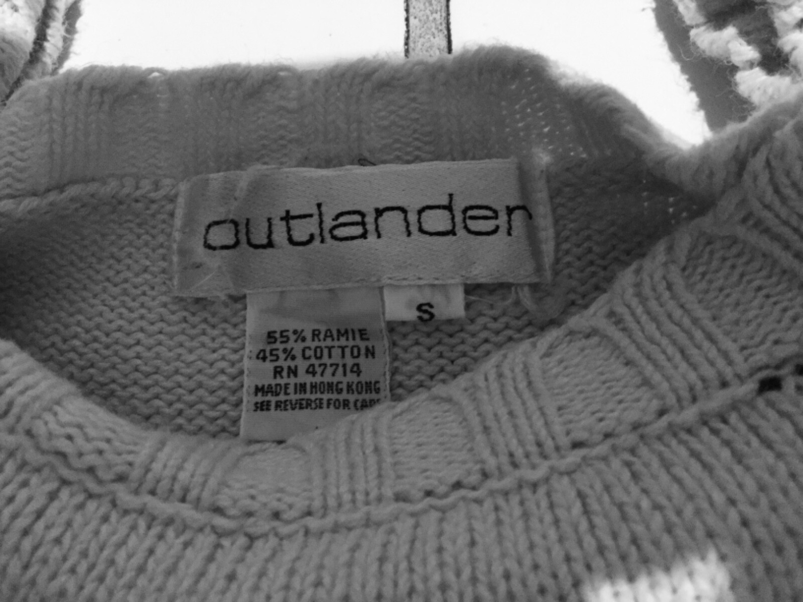 Outlander Women’s Knit Top Size Small White w/ Black Design Ramie/Cotton