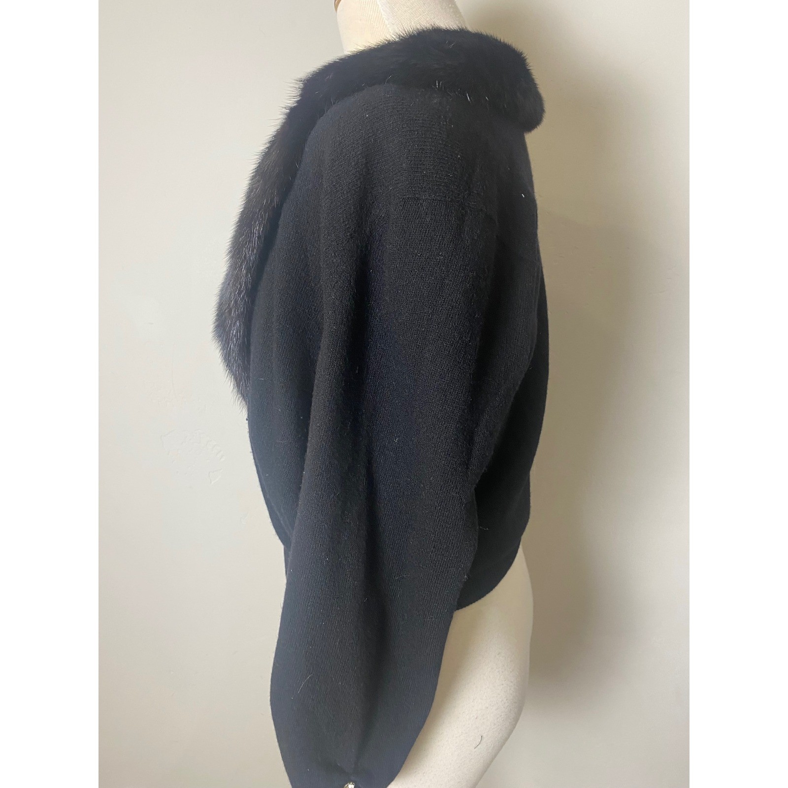 Vintage 50’s Dalton Leitman Furs Black 100% Cashmere Mink Fur Collar Cardigan