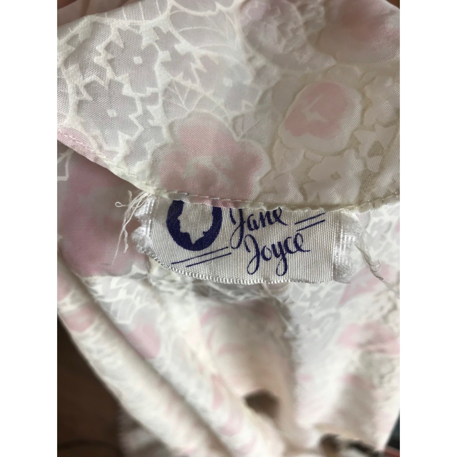 Jane Joyce 1940s Robe Sheer White Paisley Pink Floral Ruffled Dressing Gown