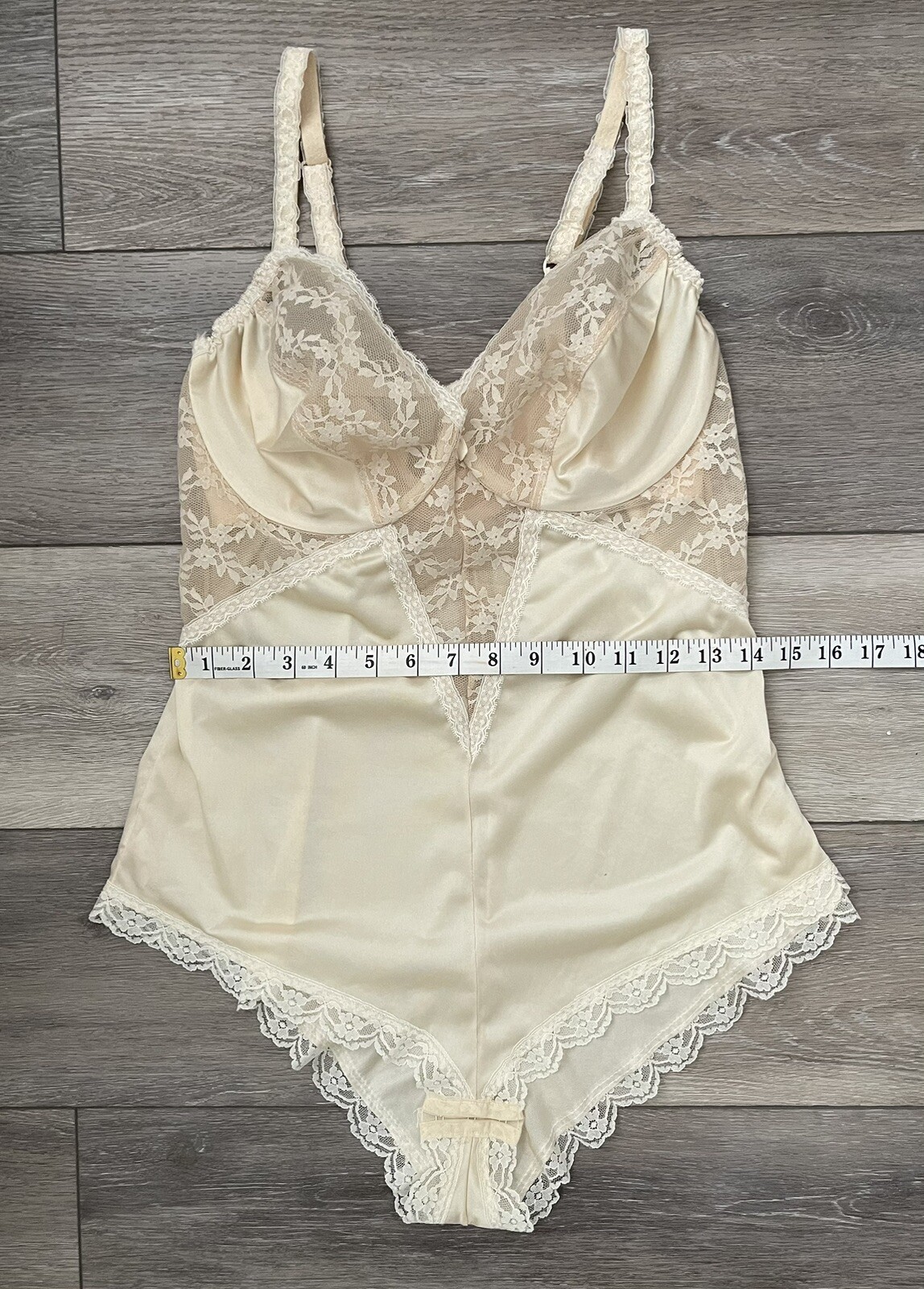 Vtg YOUNG SMOOTHIE Ivory Satin Nylon Lace Underwire Body Suit Teddy Shaper 36D