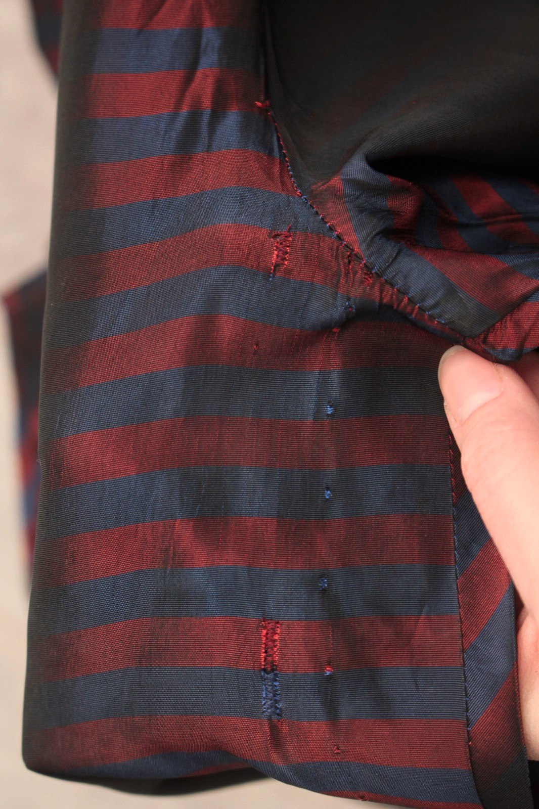 VTG Women’s 40s 50s Maroon & Navy Striped Taffeta Cocktail / Formal Dress XXS/XS