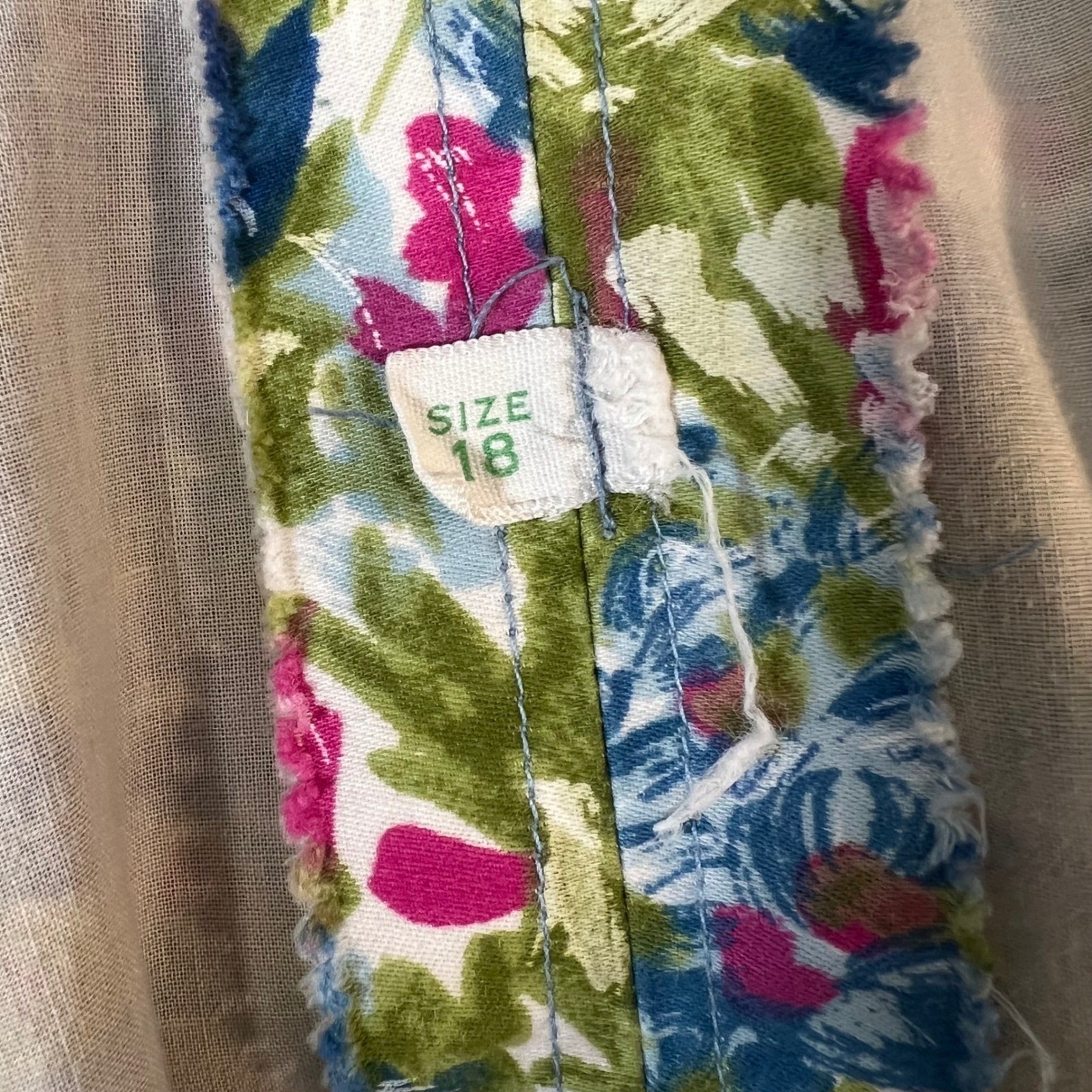 60s McMullen Greenbrier Shift Dress Floral Sleeveless Knee Length Mod VTG 18
