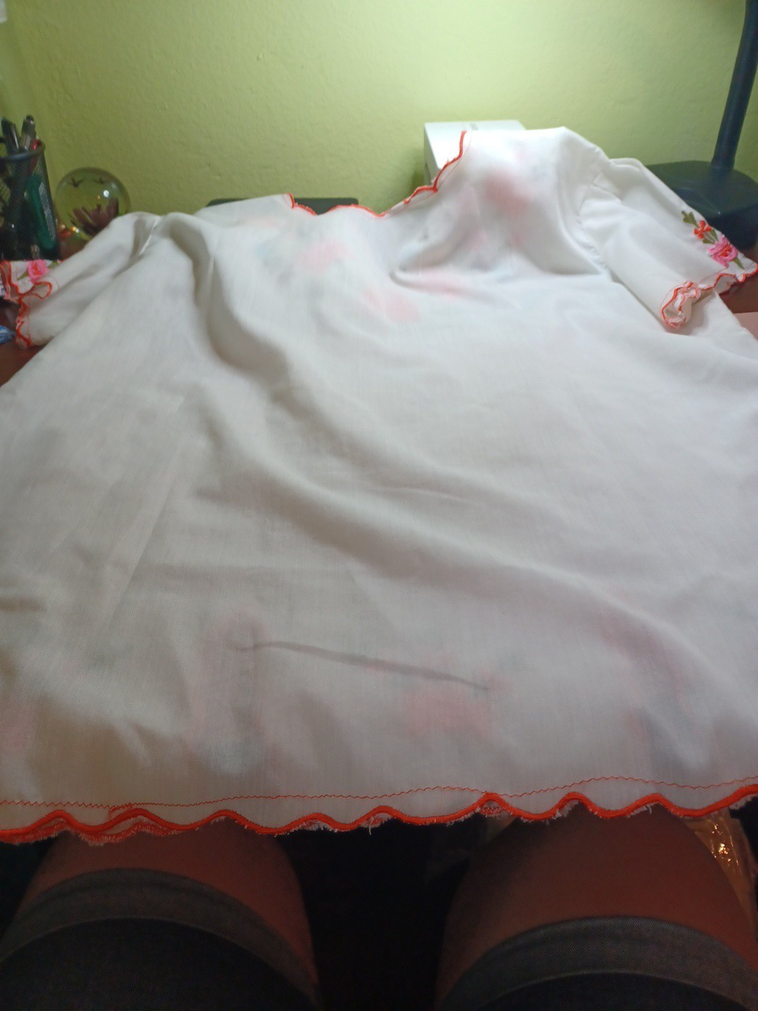Sweet Vintage Embroidered Lightweight Mexican Womans Top