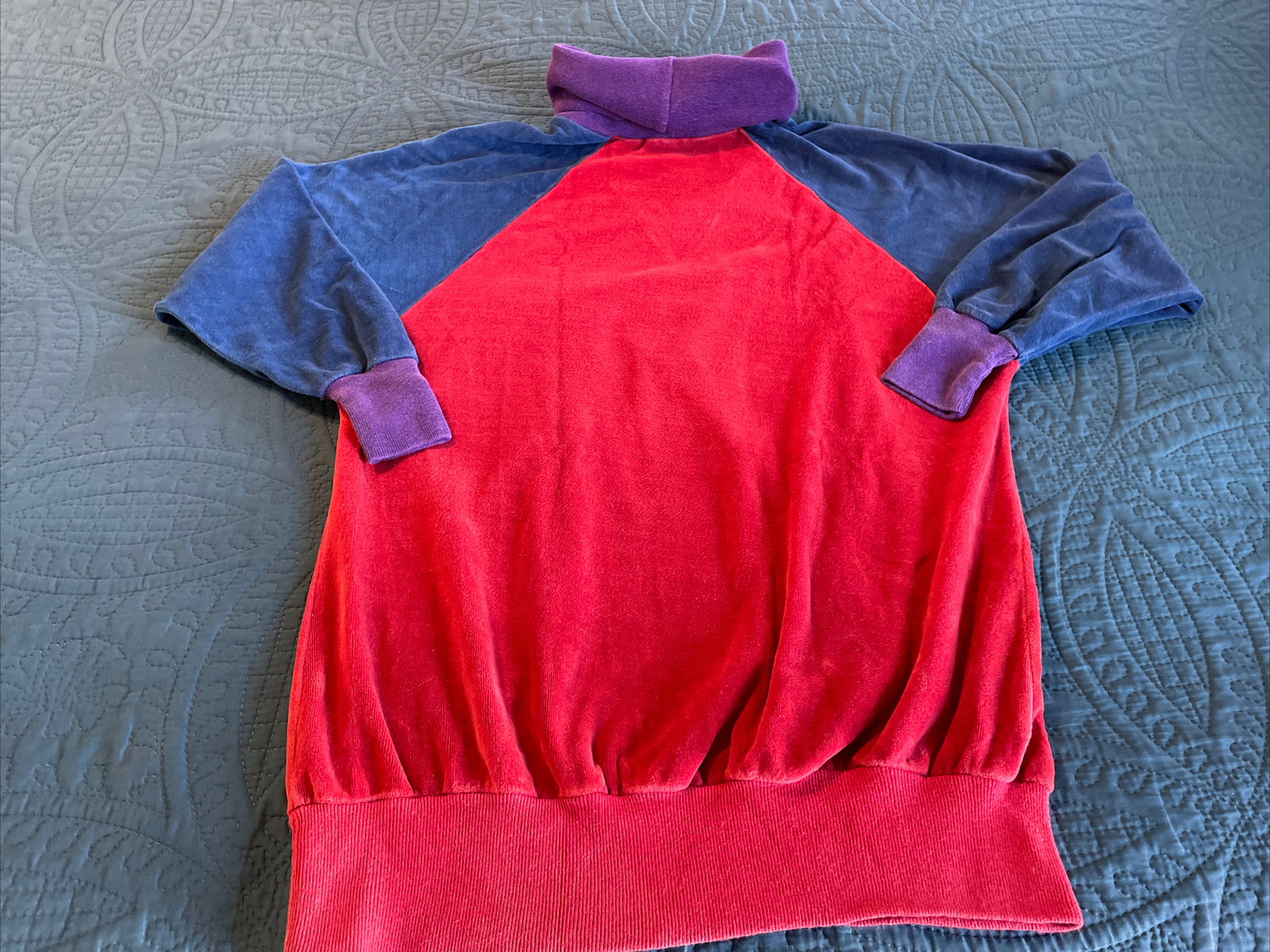Hippie 80’s Woman’s Velour Tunic Pullover, Turtleneck, Long Sleeve, Color Block