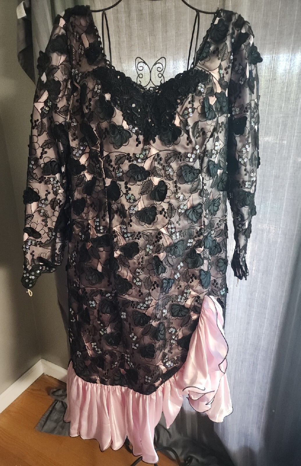 Vintage 80s black pink sequin ruffle prom party cruise, Lace size 10 dance