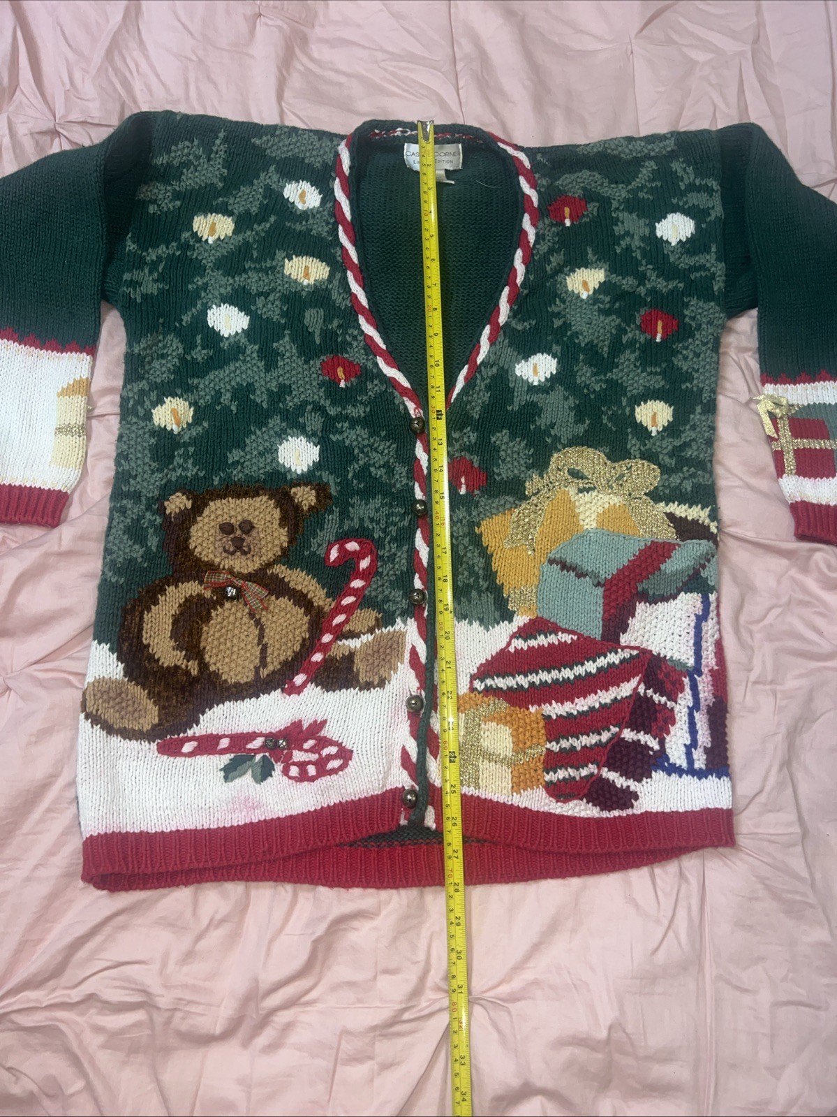 Vintage Casual Corner Bear, Presents, And Bells Women’s Christmas Cardigan