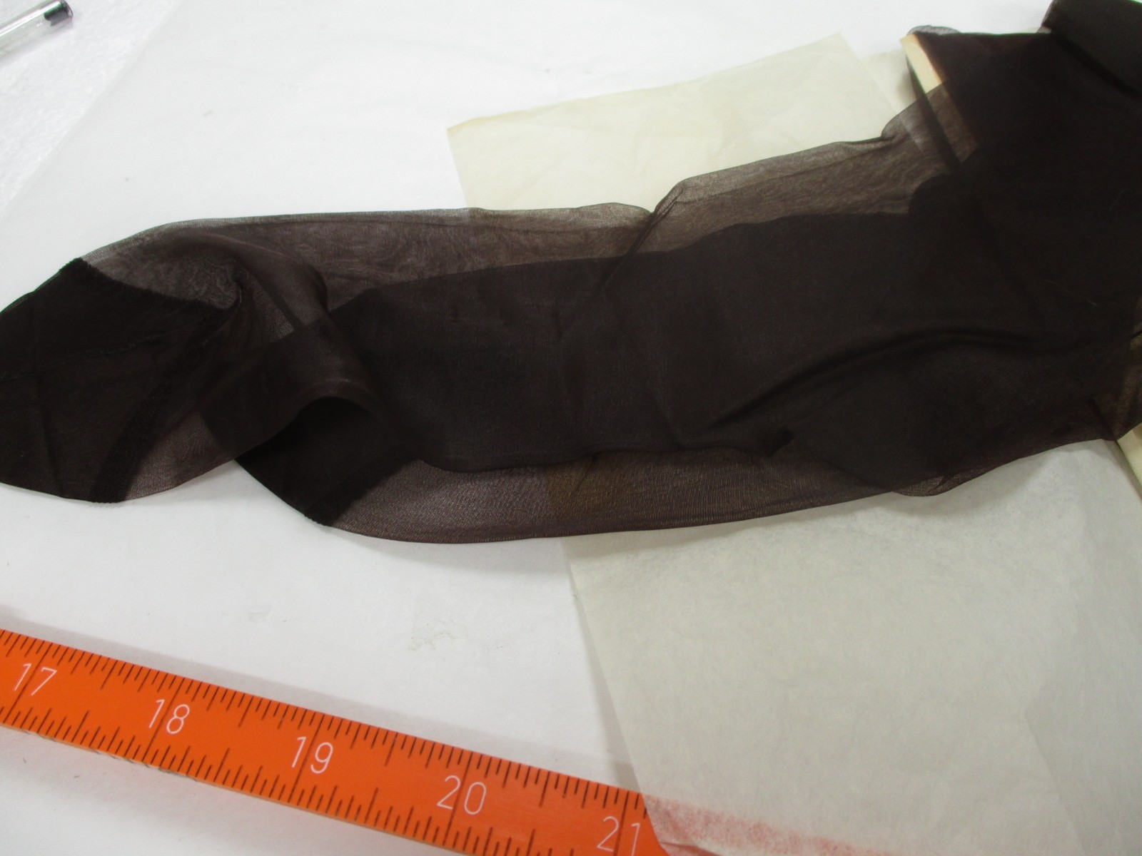 1PR VINTAGE CHRISTIAN DIOR RT SHEER SHIN FLAT KNIT NYLON STOCKINGS 11 LONG BLACK