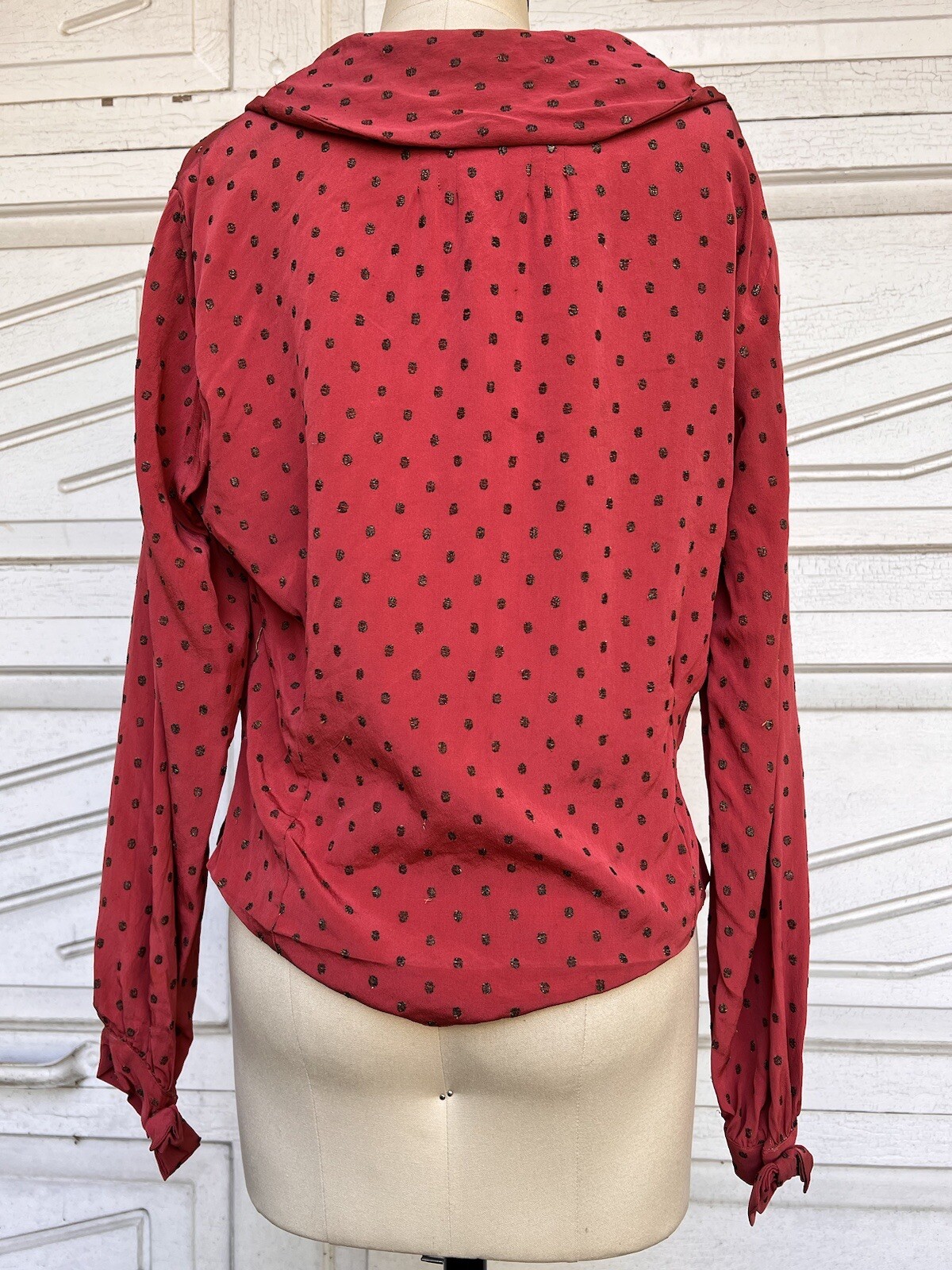 Vintage 1930s 40s Raspberry Silk Blouse Shirt Gold Metallic Dot Embroidery Bows