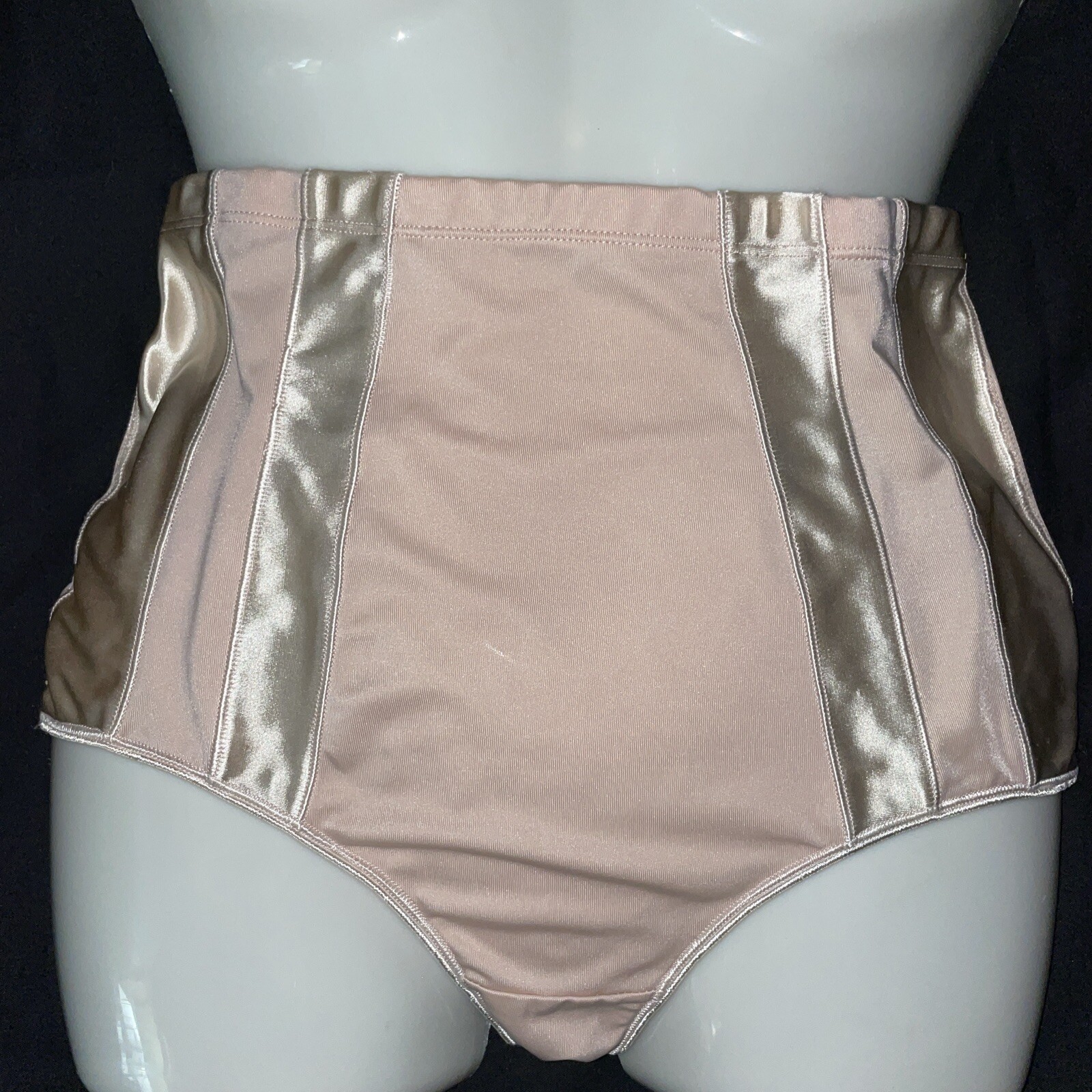 MARILYN MONROE PLUS 1X Panty VTG SILKY STRETCHY BEIGE SHAPER BRIEF~Shiny SATIN