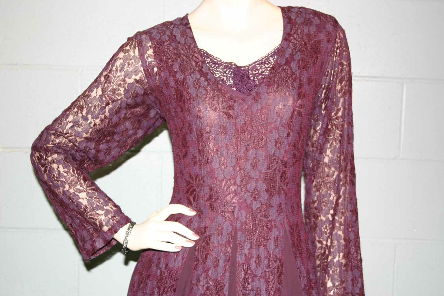 S Vtg 90s STARINA Midi Dress LACE LINED Rayon Purple Plum Flared Gored Skirt