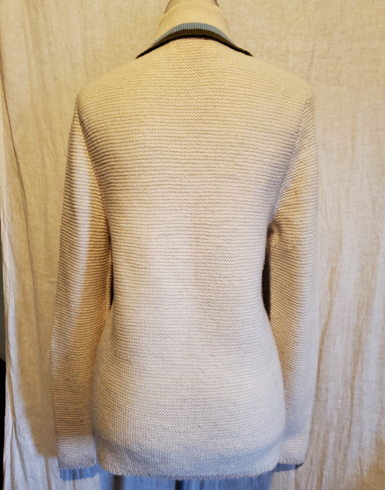 VGT 60s Iconic Catalina Wool White Mod Cardigan w Mother of Pearl Buttons M