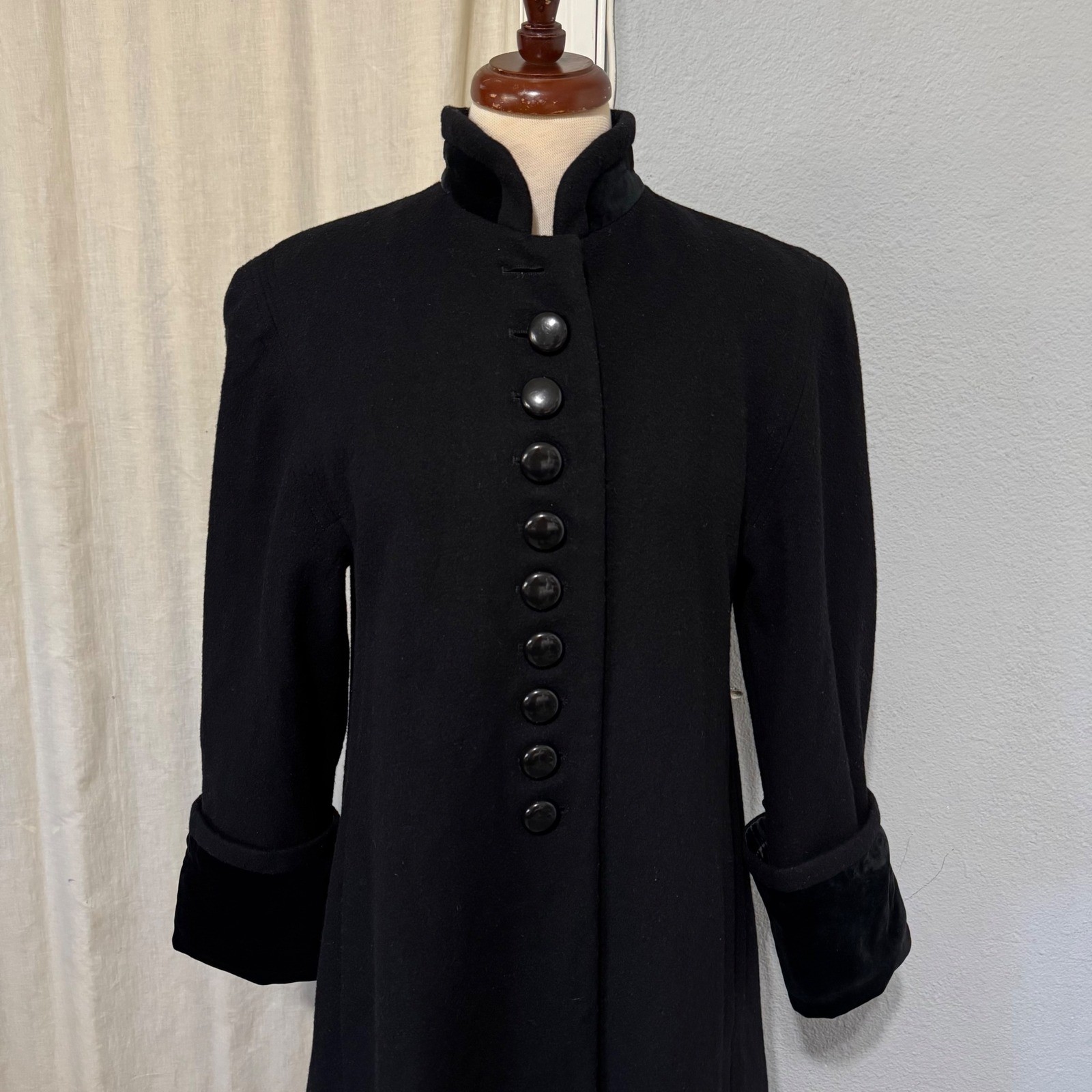 Donnybrook Victorian Black 100% Wool Maxi Coat Velvet Trim Mandarin Collar Sz 2