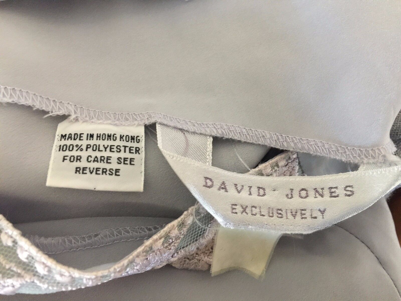 DAVID JONES EXCLUSIVE Top Dove Grey Long Sleeve PINK BUTTONS Blouse Lace Size 10