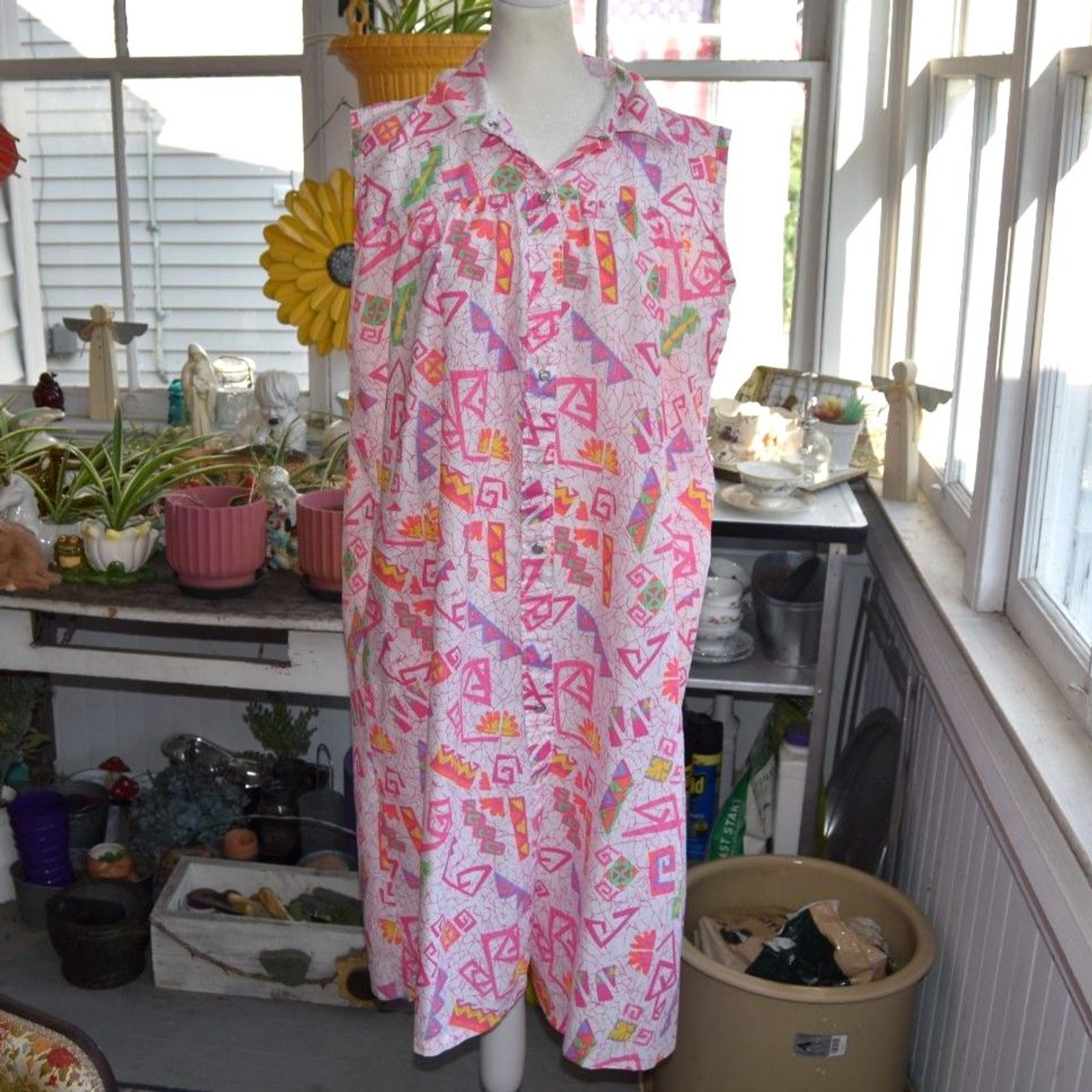 Vintage 80s House Dress Size 16 L Pink Memphis Print Snap Front Duster Midi