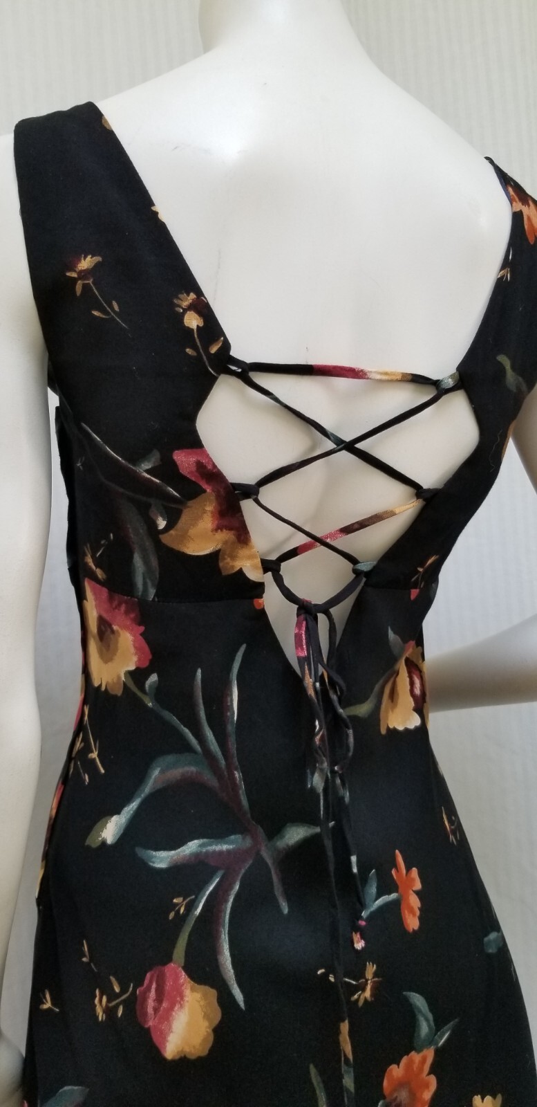 Vintage 1990’s JAY JACOBS Black Floral Rayon Tie Back Dress – Size S/M – EUC