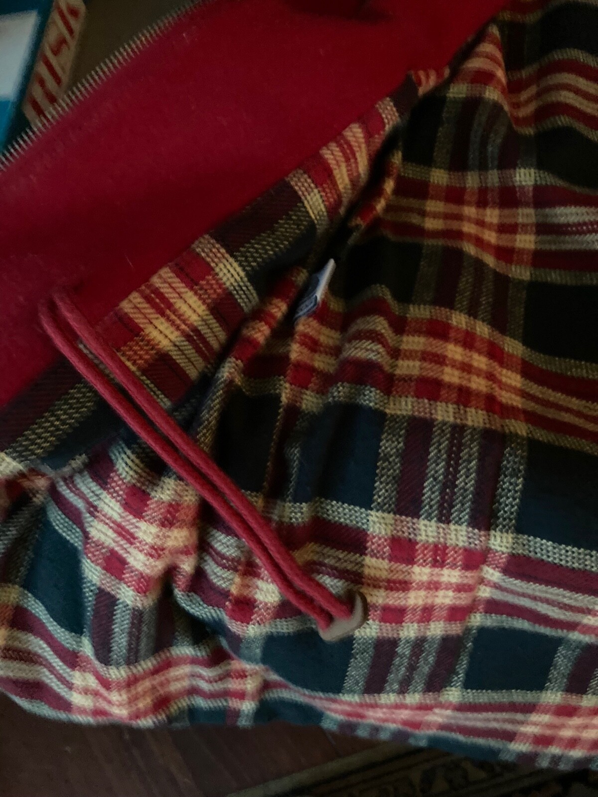 VINTAGE RALPH LAUREN RED WOOL LADIES MEDiUM ZIPPER DRAWSTRING GAME HUNTING STYLE
