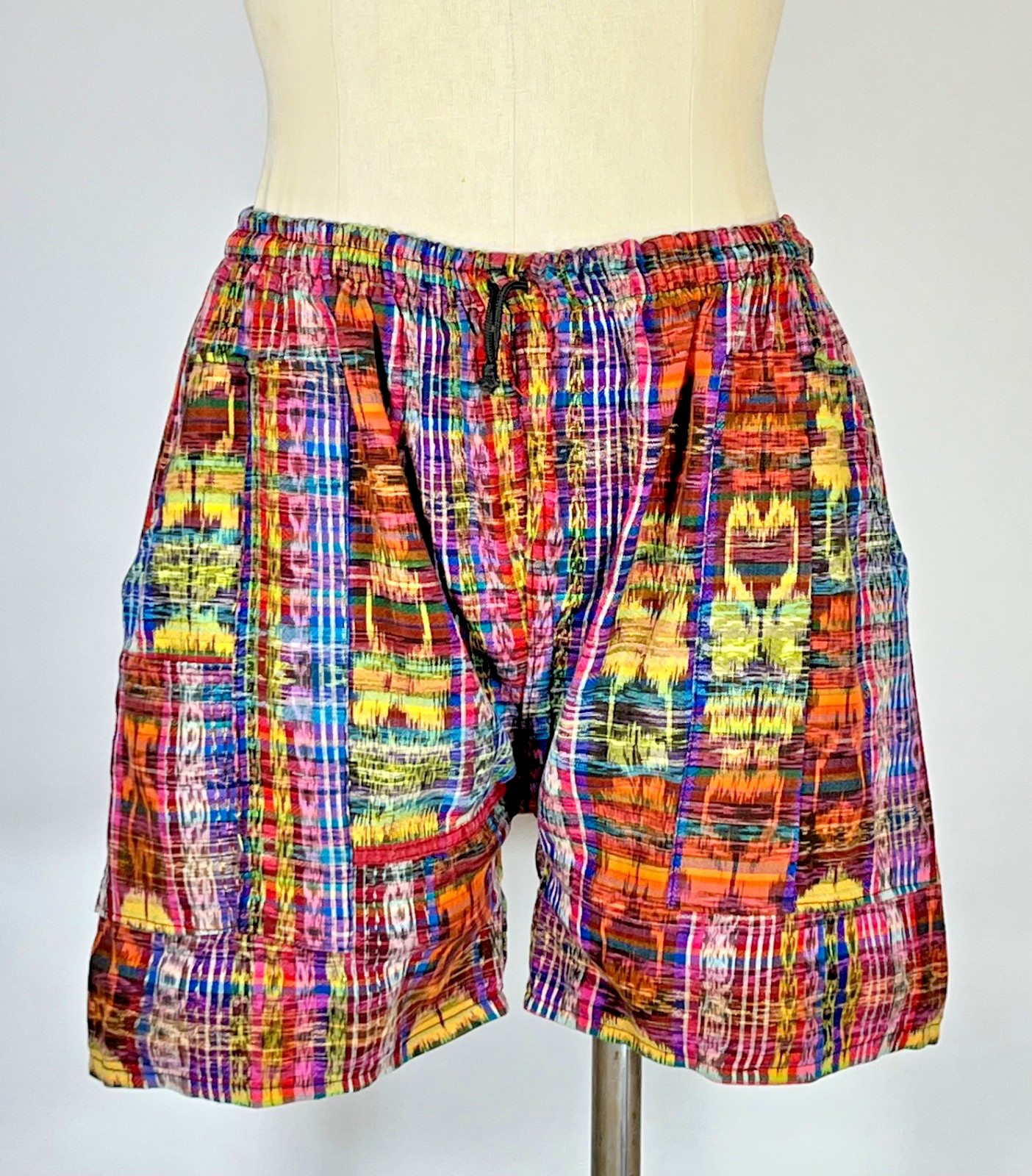 Vintage 1990’s colorful woven 100% cotton patchwork GUATEMALAN shorts size S/M