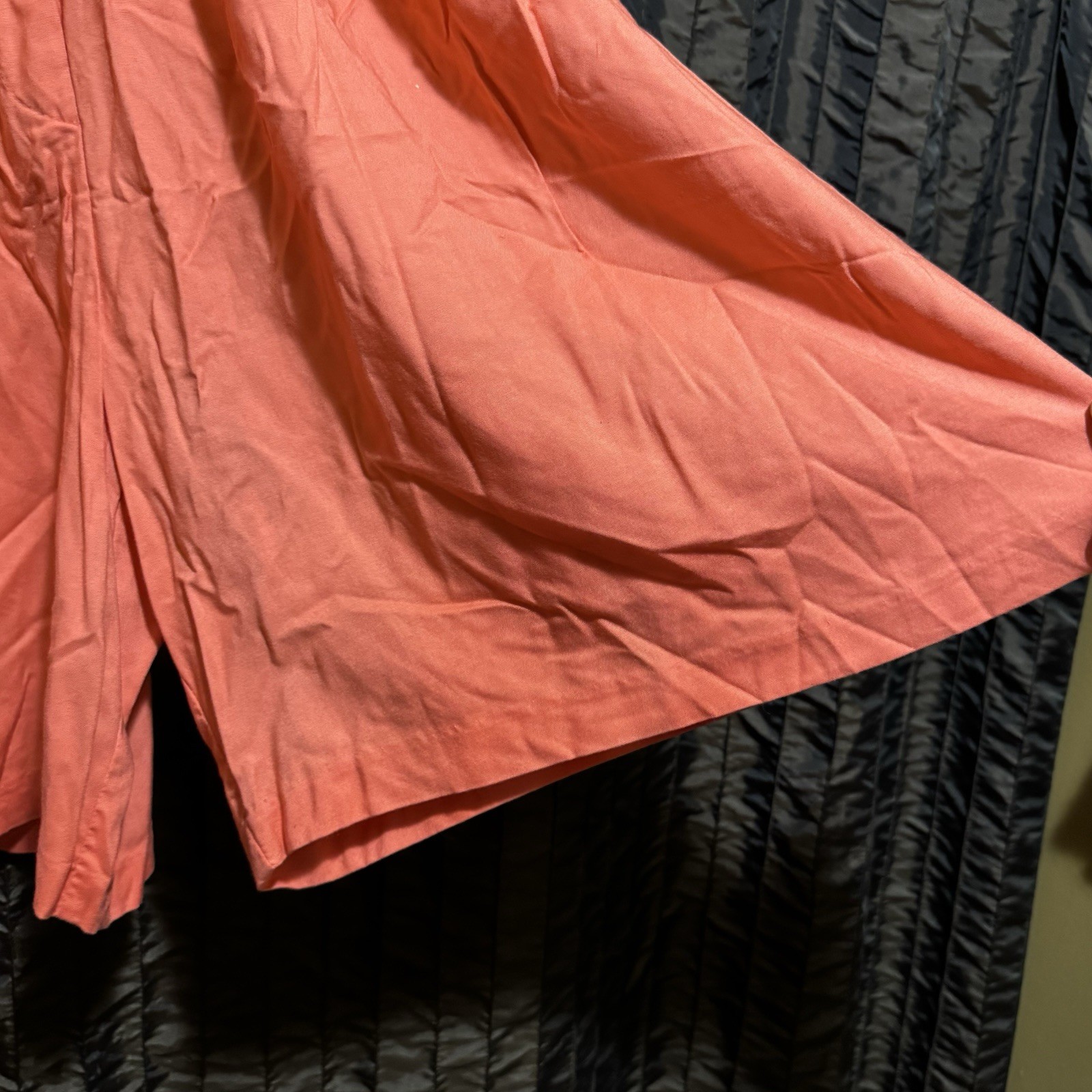 Kathie Lee Women’s Coral Shorts Elastic High Waist Pleated Front Size 10 Vtg