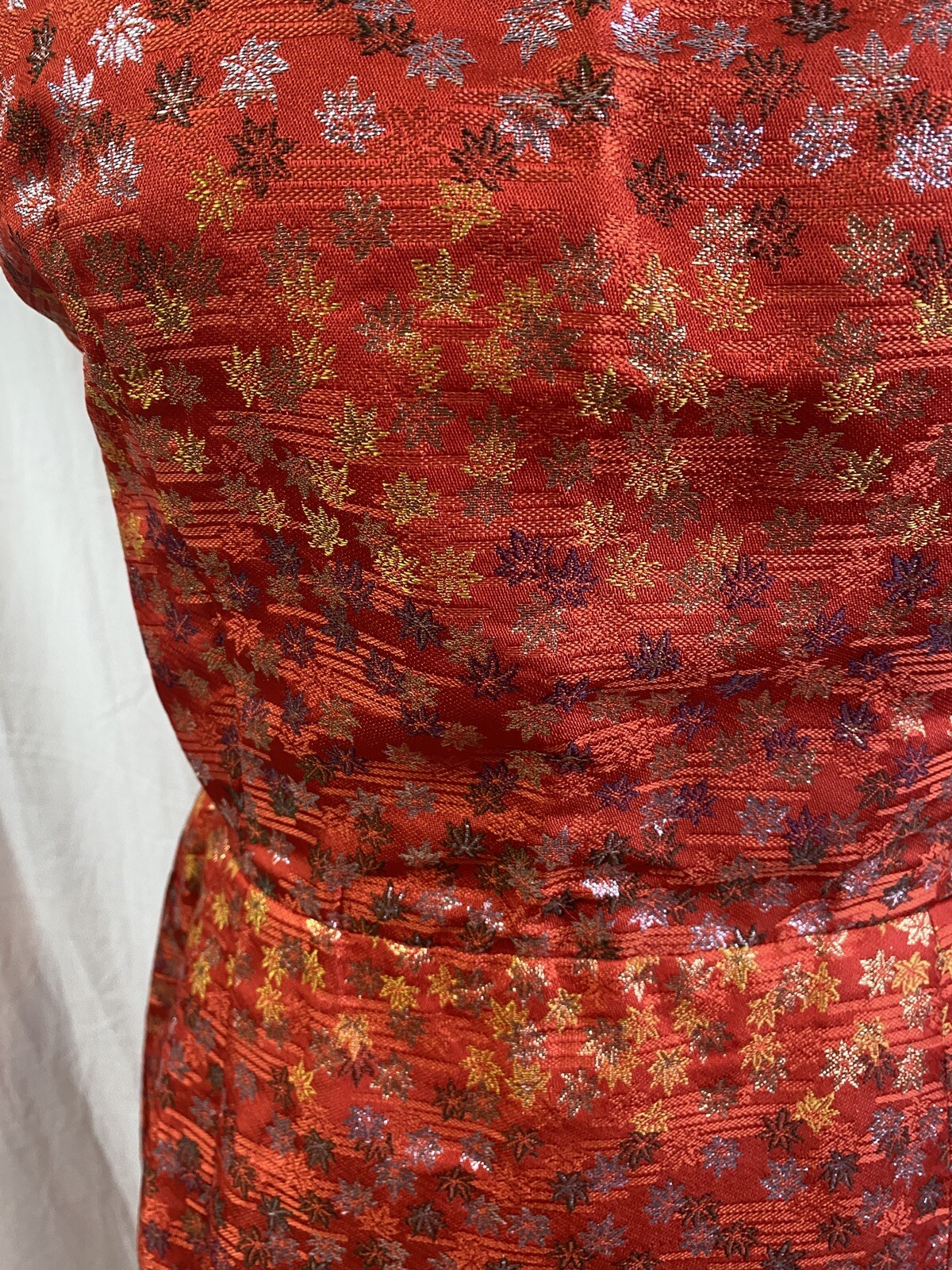 Vintage 50s Orange Silver/Gold Leaves Silk Damask Short Sleeve Sheath Dress S/M