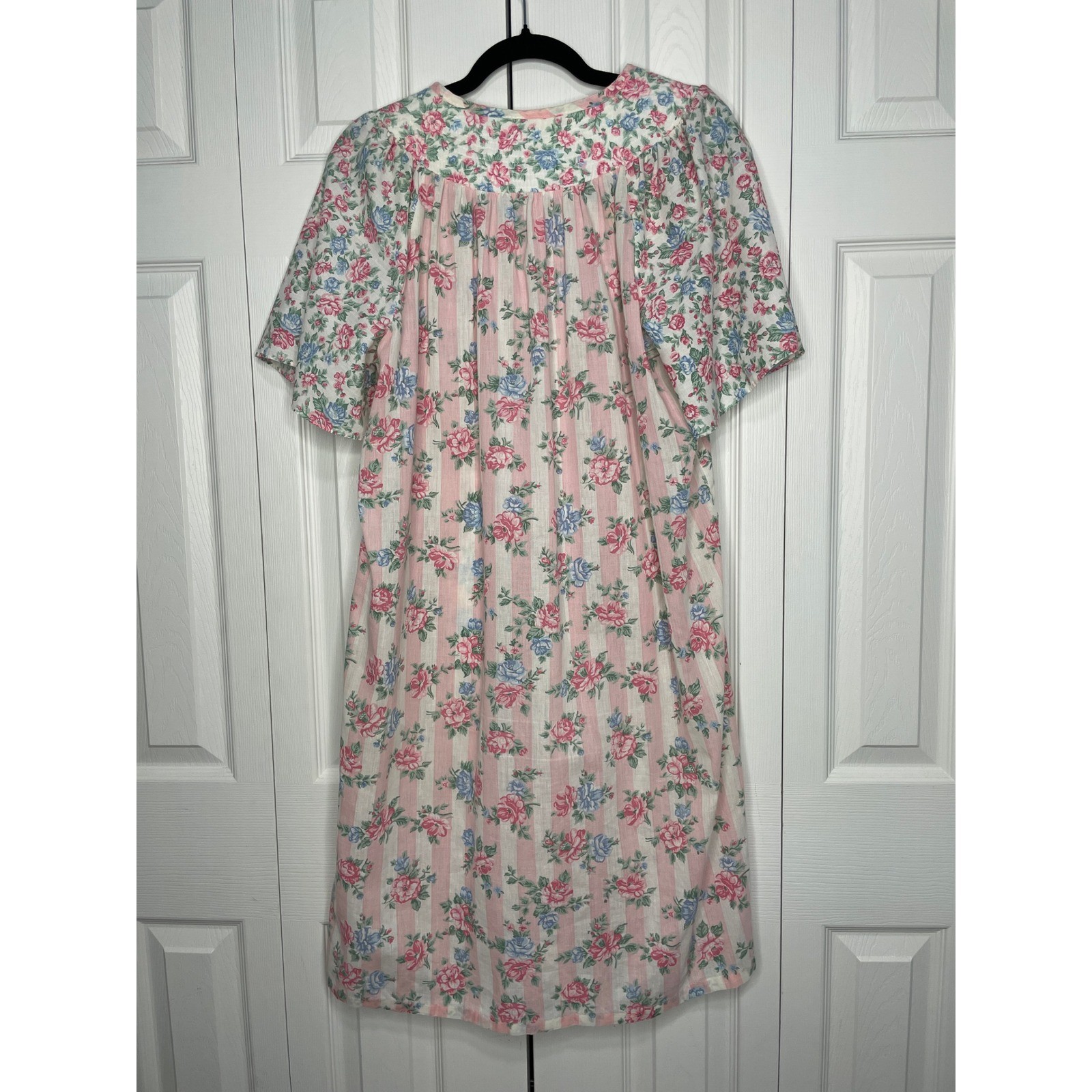 Vintage Floral Stripe Housecoat Cottagecore Grandmacore Pink Cotton Large