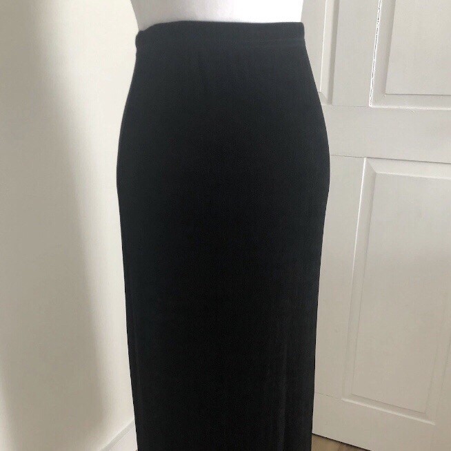 Vintage 90s Black Midi Skirt XS Small Stretch Slit Sexy Summer Minimalist Gothic