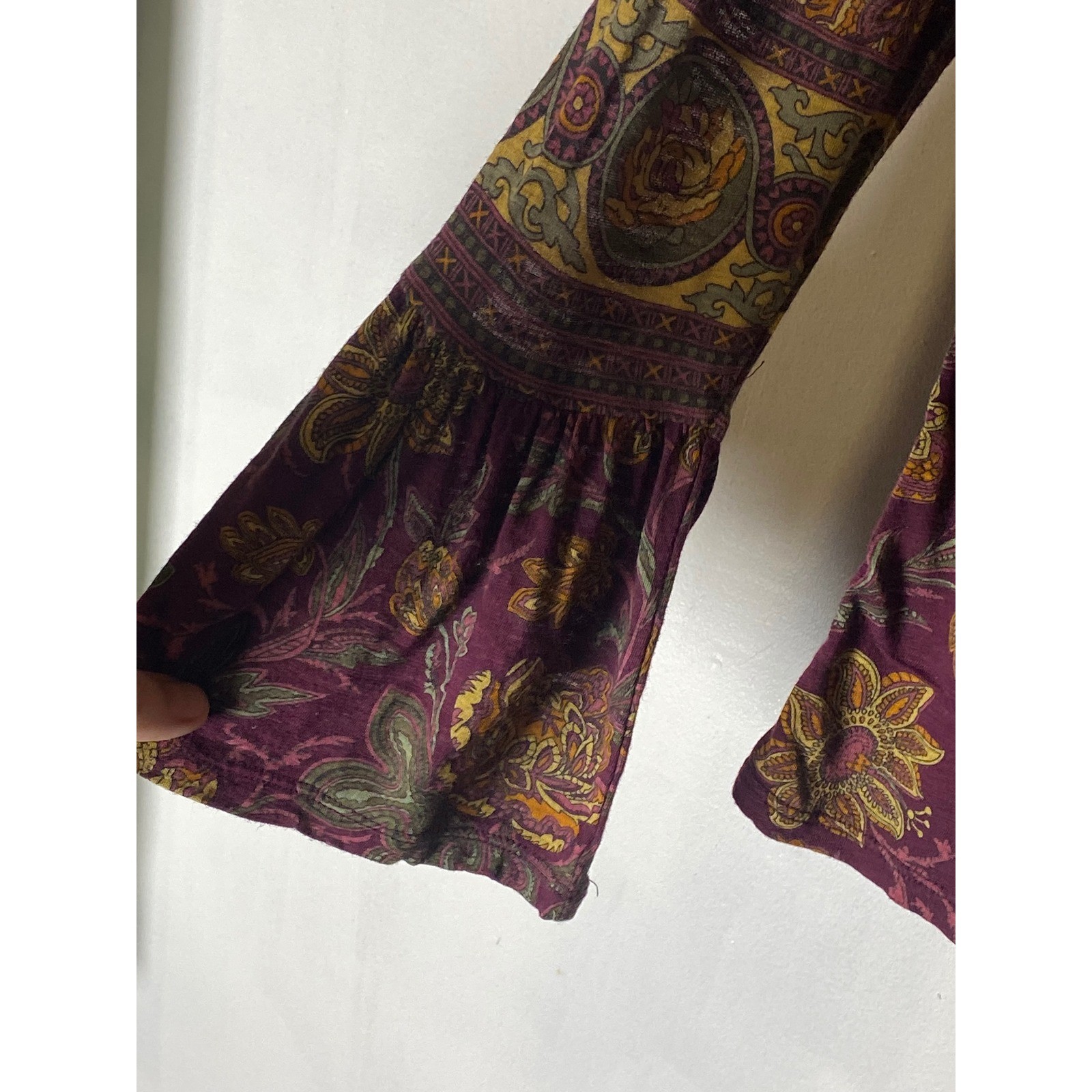 Lucky Brand Small Boho Floral Bell Sleeve V Neck Peasant Blouse Top Burgundy