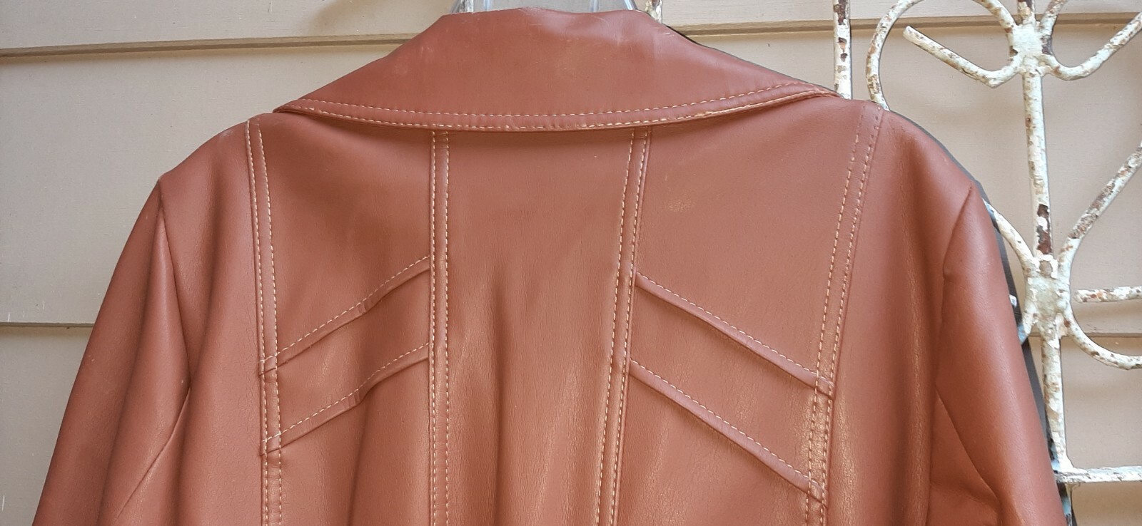 Vintage 60s Womens Grunge Faux Leather Coat By Bottom Line 18 1/2 Made Korea