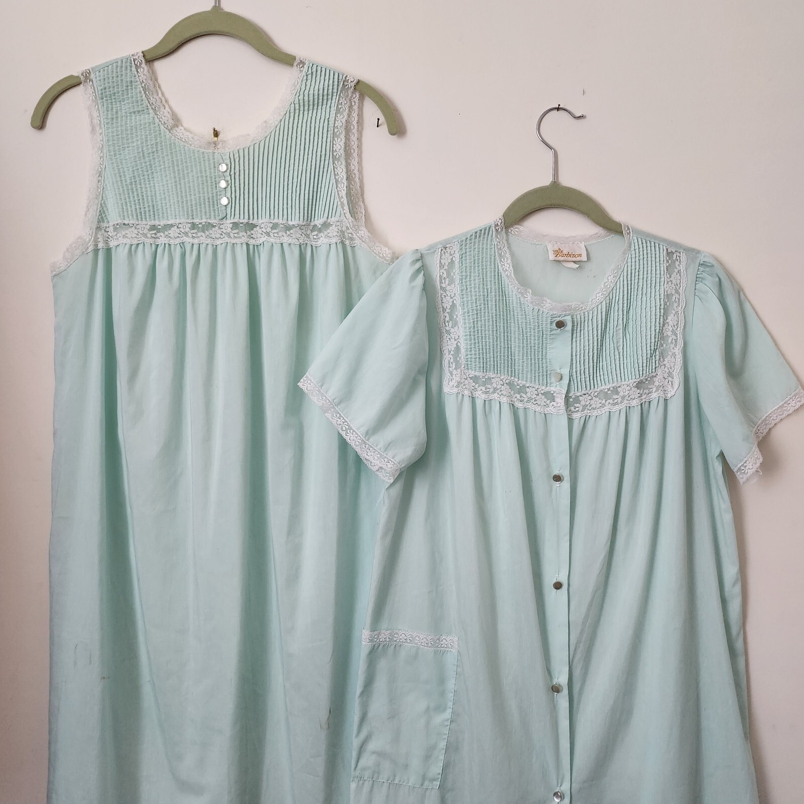 Vintage Barbizon Aqua Green Laced 2pc Robe & Sleeveless Nightgowns S/M