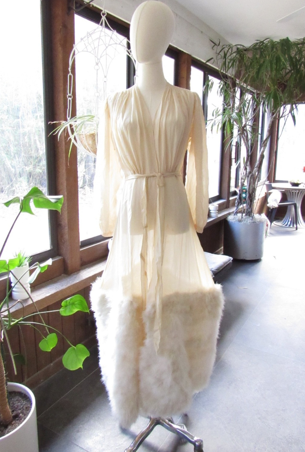 Vtg 30s 40s ITALY COUTURE GLAM sheer Silk Feather Cream Evening Gown ROBE S M