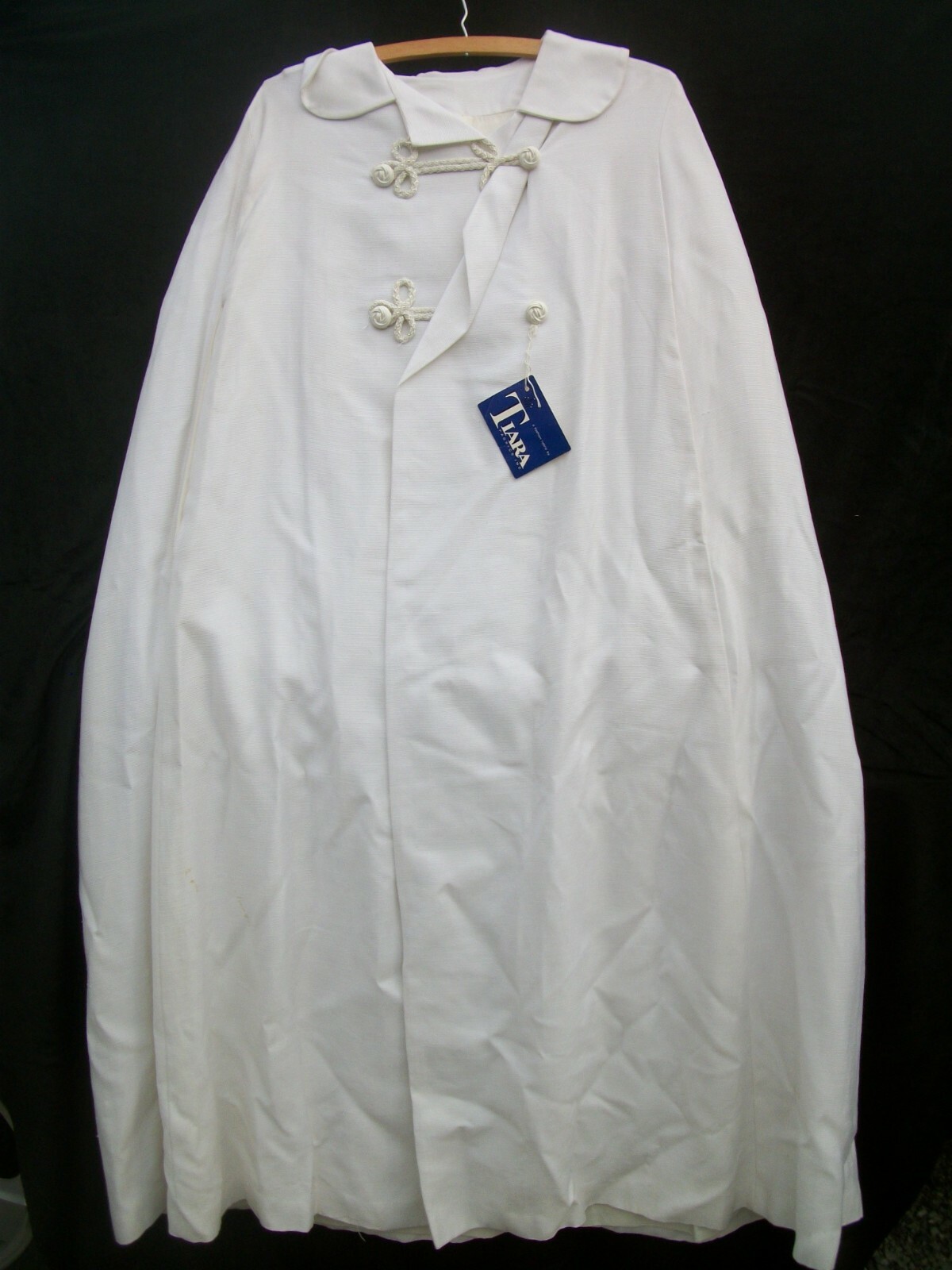 Vintage White Cape Rayon Acetate Tiara Fabrics Inc Ladies Union Made