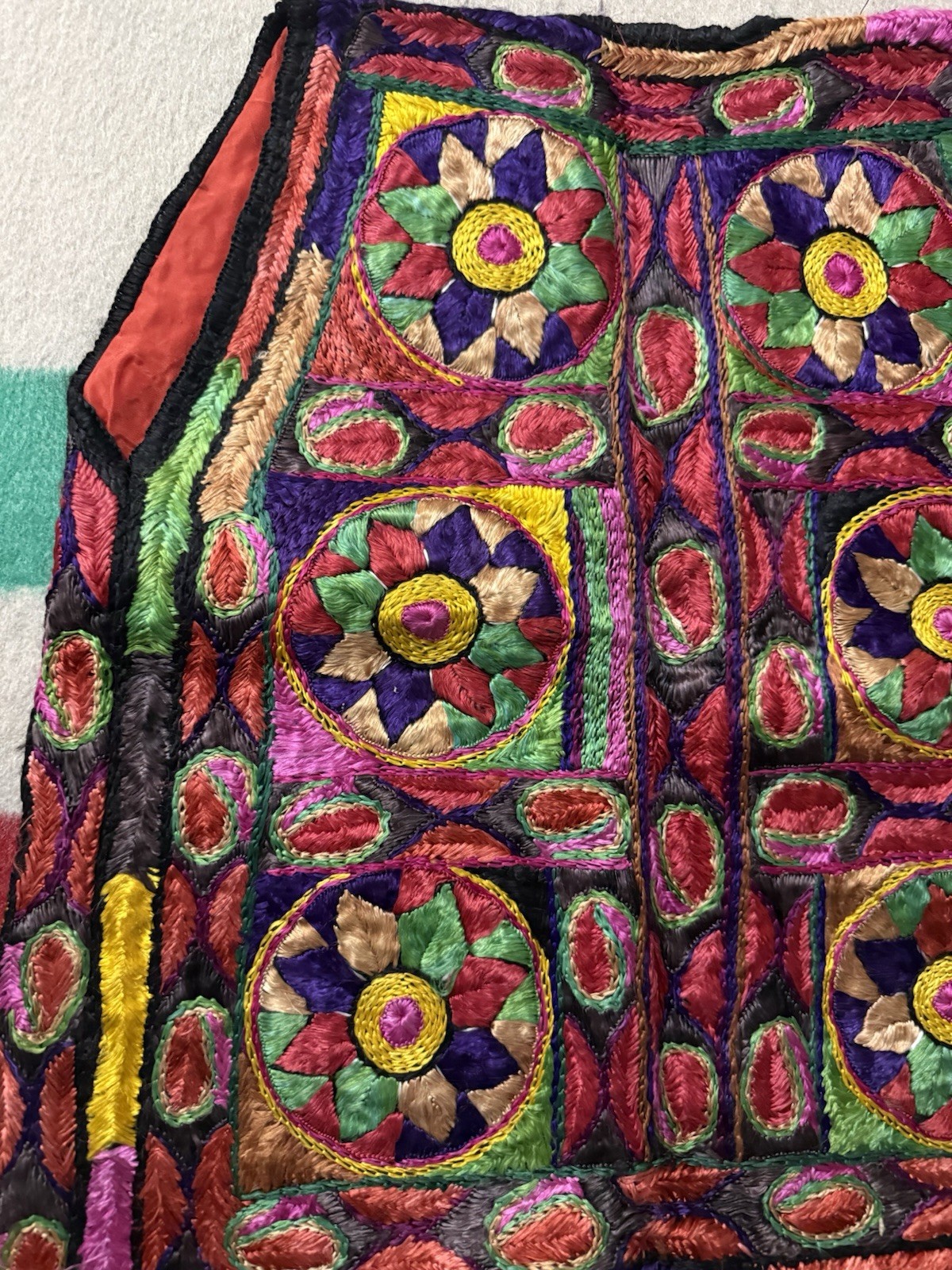 Vintage 50s 60s Afghan Hippie Flower Embroidery Vest Extra Small XS Colorful