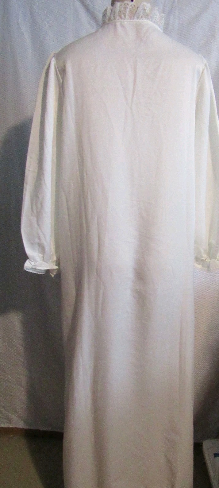 Vtg JC PENNEY Long Nightgown Shiny Satin Prarie Lace Embroidery Union USA Tag M
