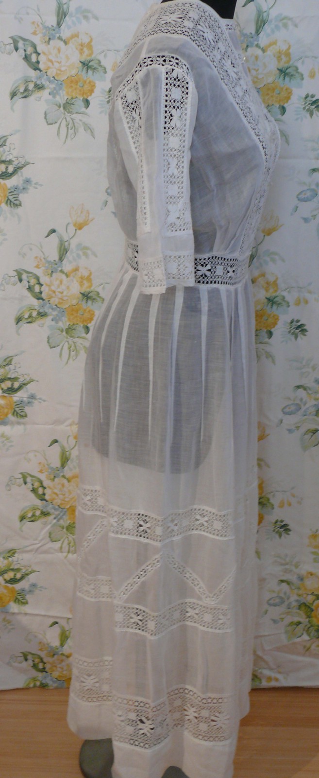 1910-15 Gibson Girl White Long Cool Cotton Lawn Dress w. Lace Grad / Wedding M
