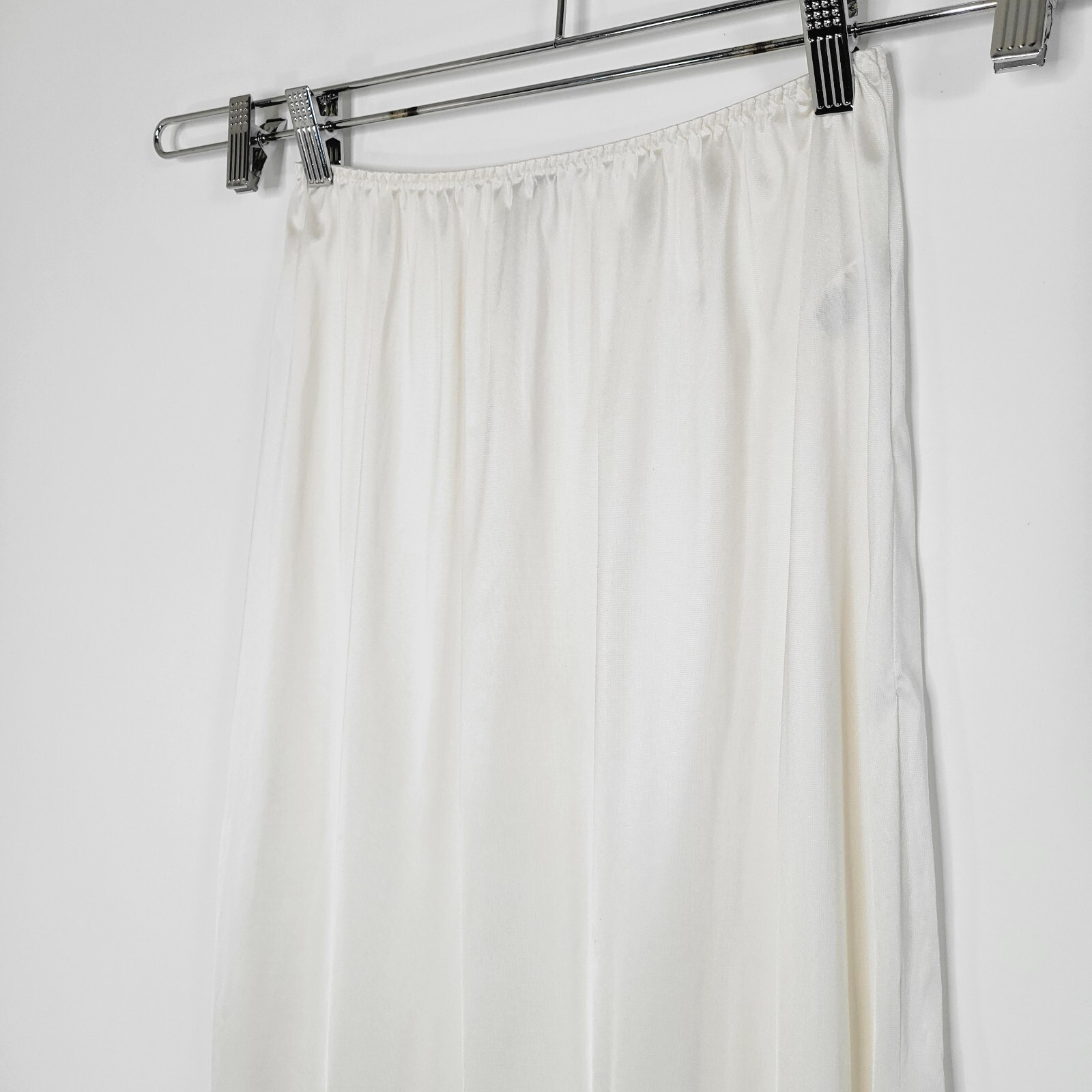 Vintage VANITY FAIR Ivory Pearl Midi Slip Skirt Size L Side Slits Elastic Waist